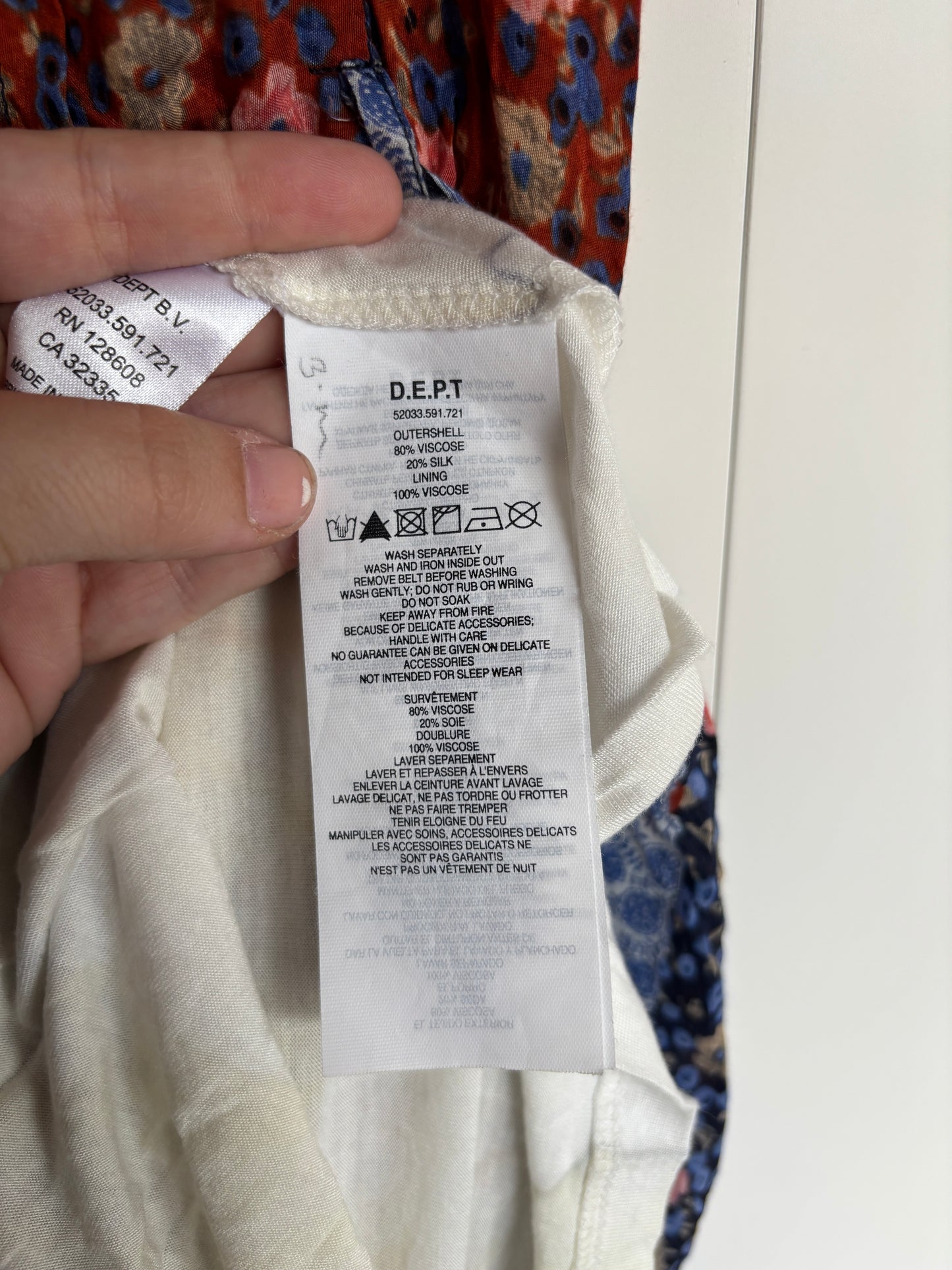 Blauwrode bloemenjurk