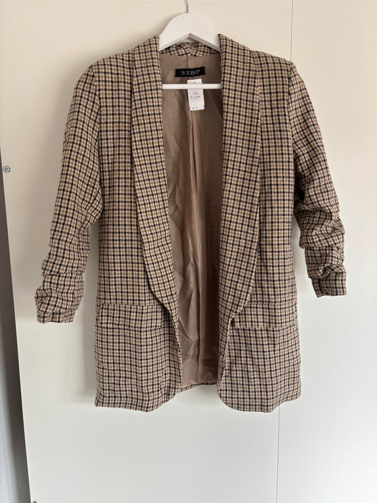Beige geruite blazer