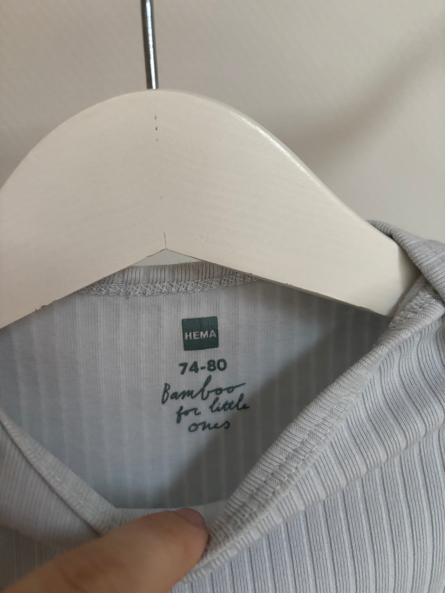 Lichtblauwe romper met korte mouwen