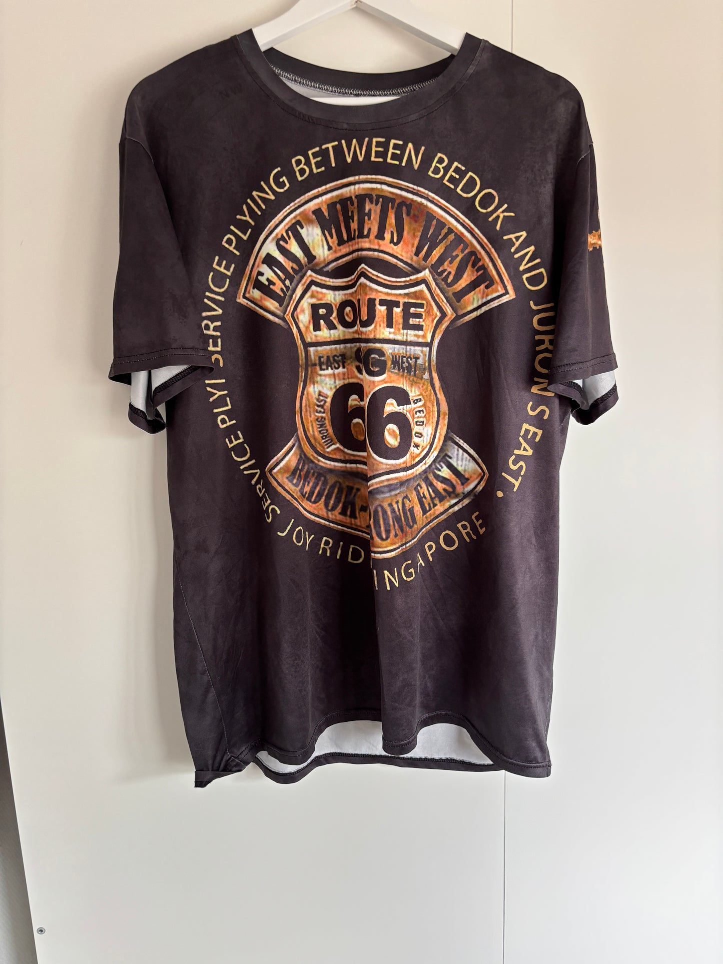 Donkergrijze T-shirt