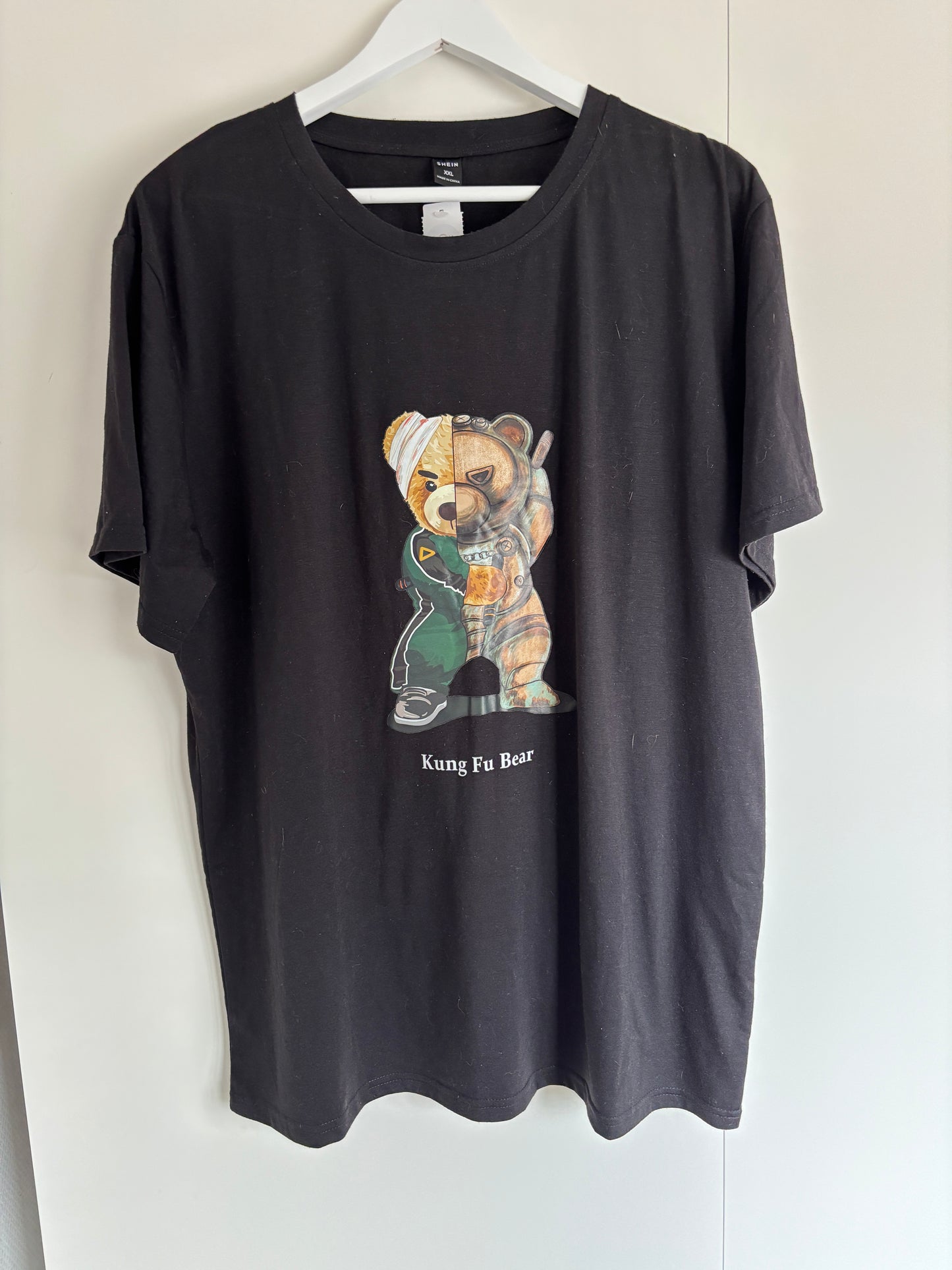 Zwarte T-shirt "Kung Fu Bear"