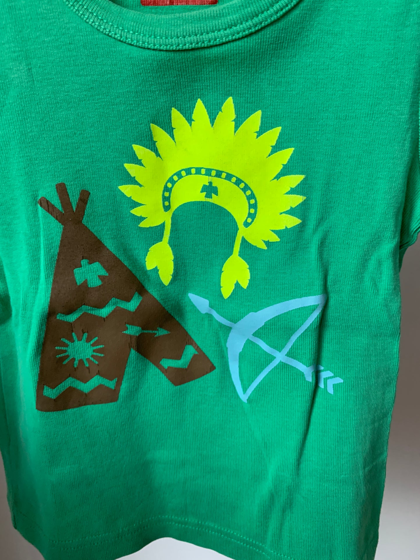 Tapete T-shirt 92/98 - nieuwstaat ⭐