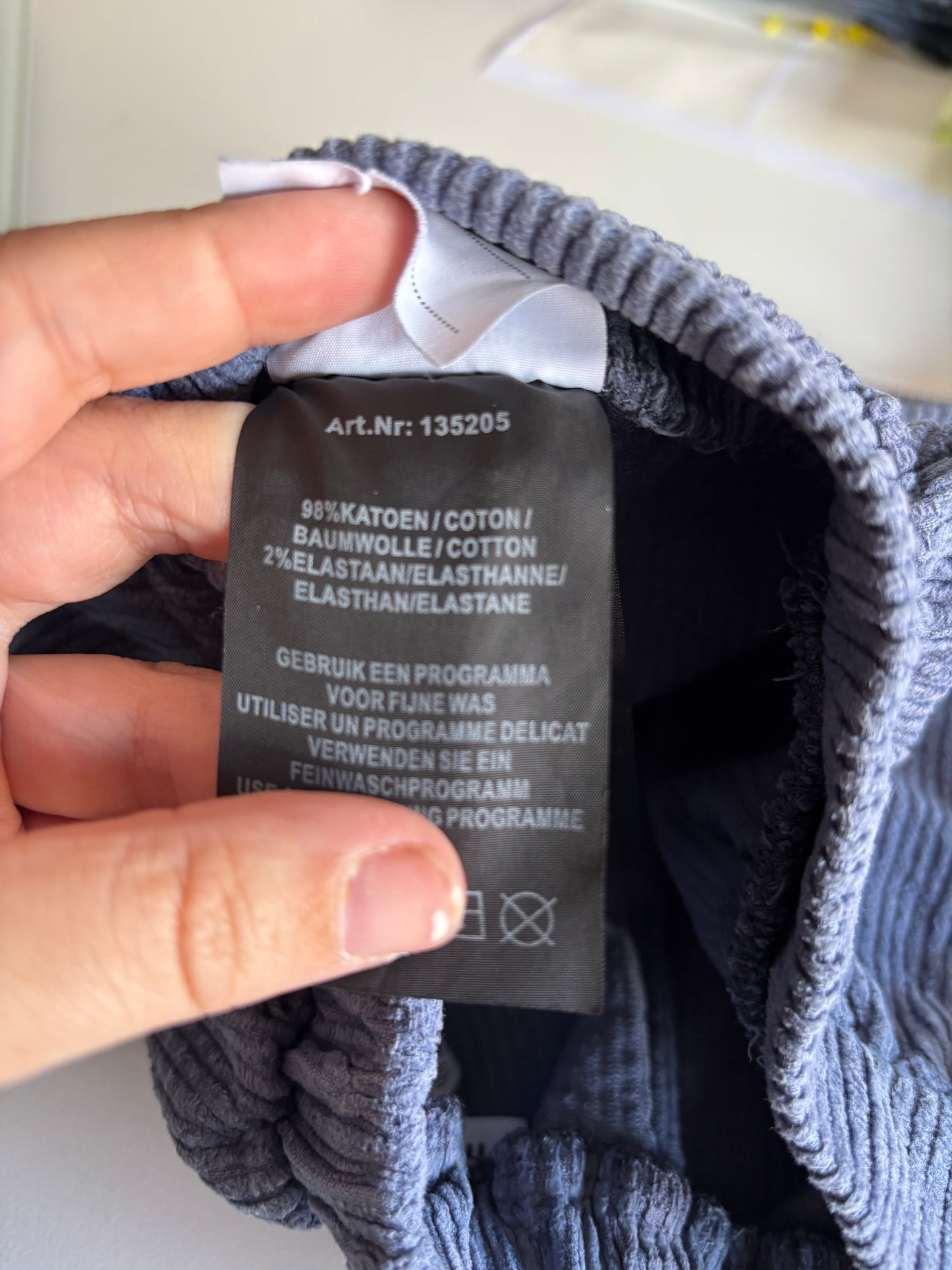 Blauwgrijze ribfluwelen rok