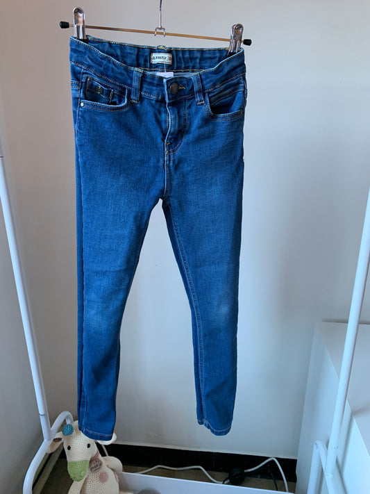 Donkerblauwe skinny jeansbroek 💸
