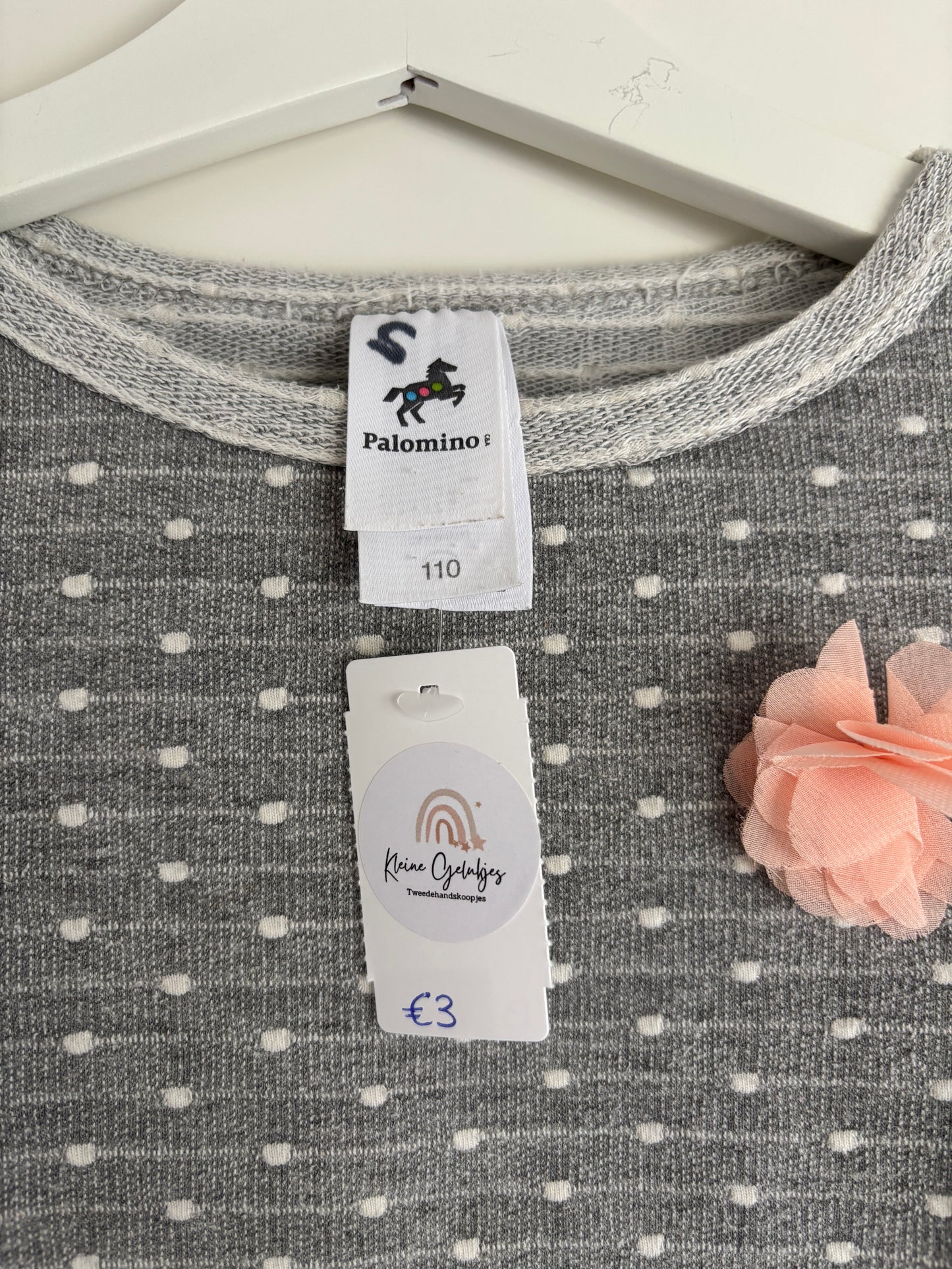 Grijze gestreepte trui