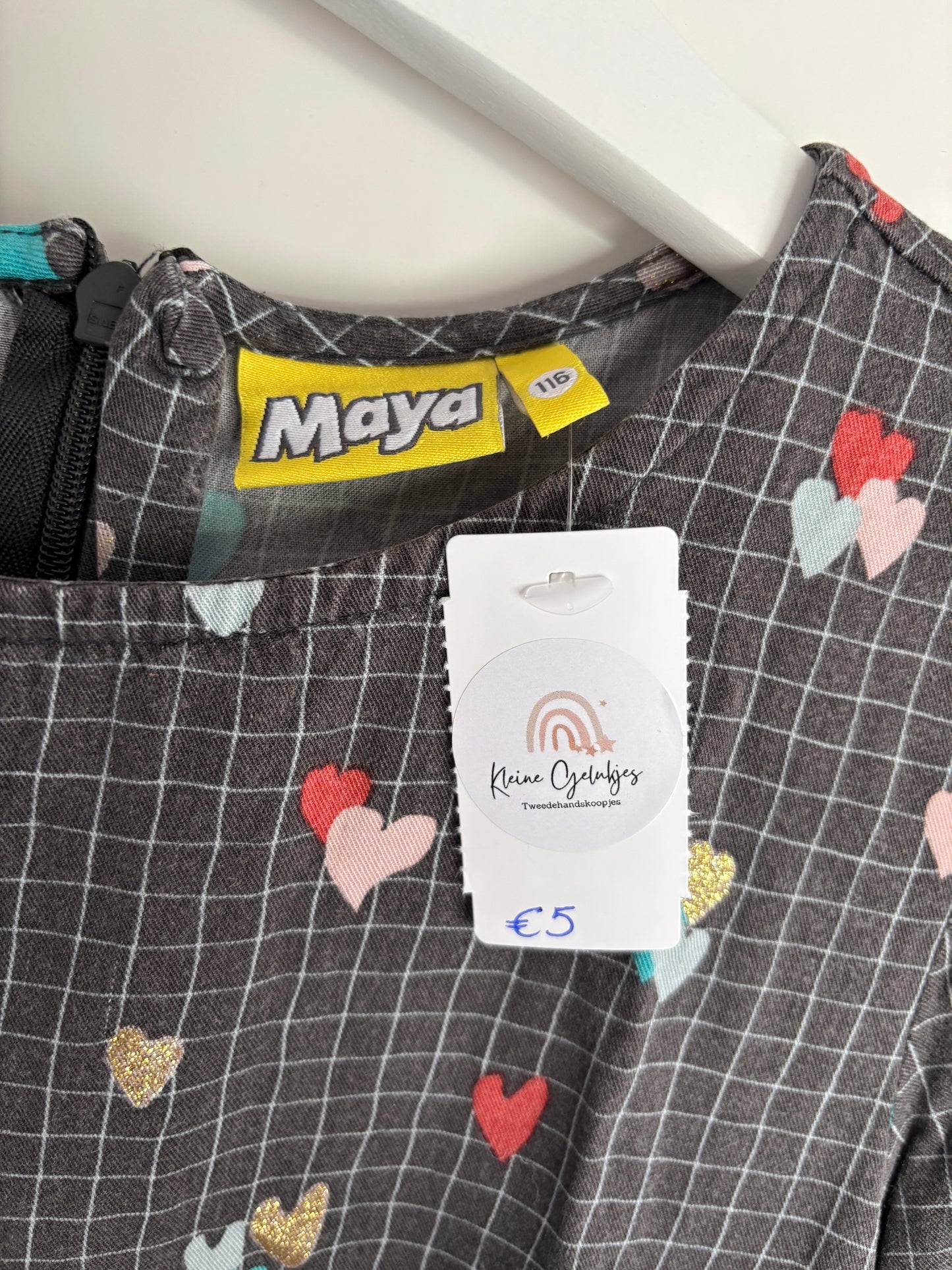 Donkergrijs geruite jurkje