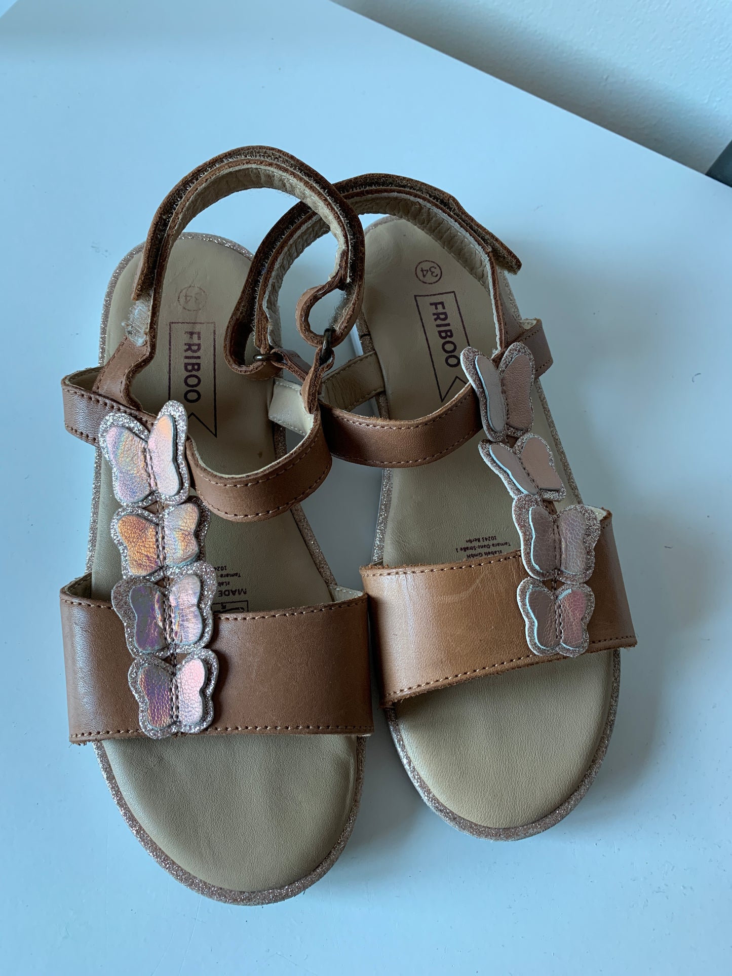 Bruine sandalen ⚡
