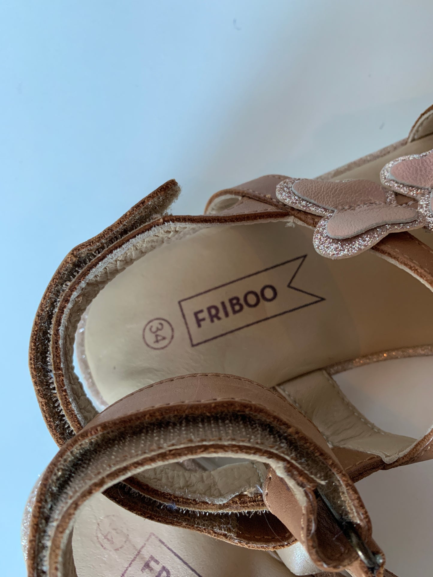 Bruine sandalen ⚡