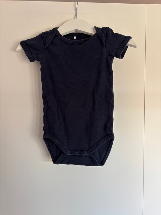 Marineblauwe romper met korte mouwen