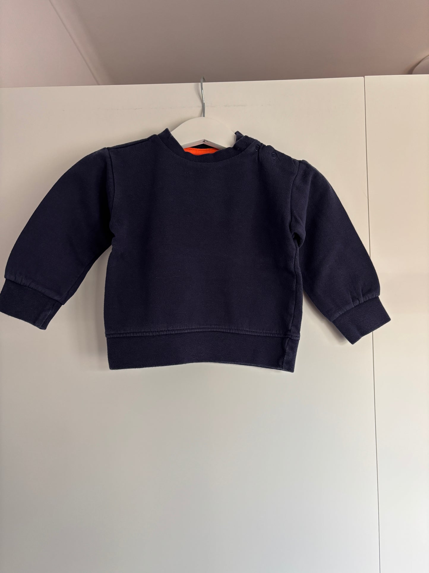 Marineblauwe sweater