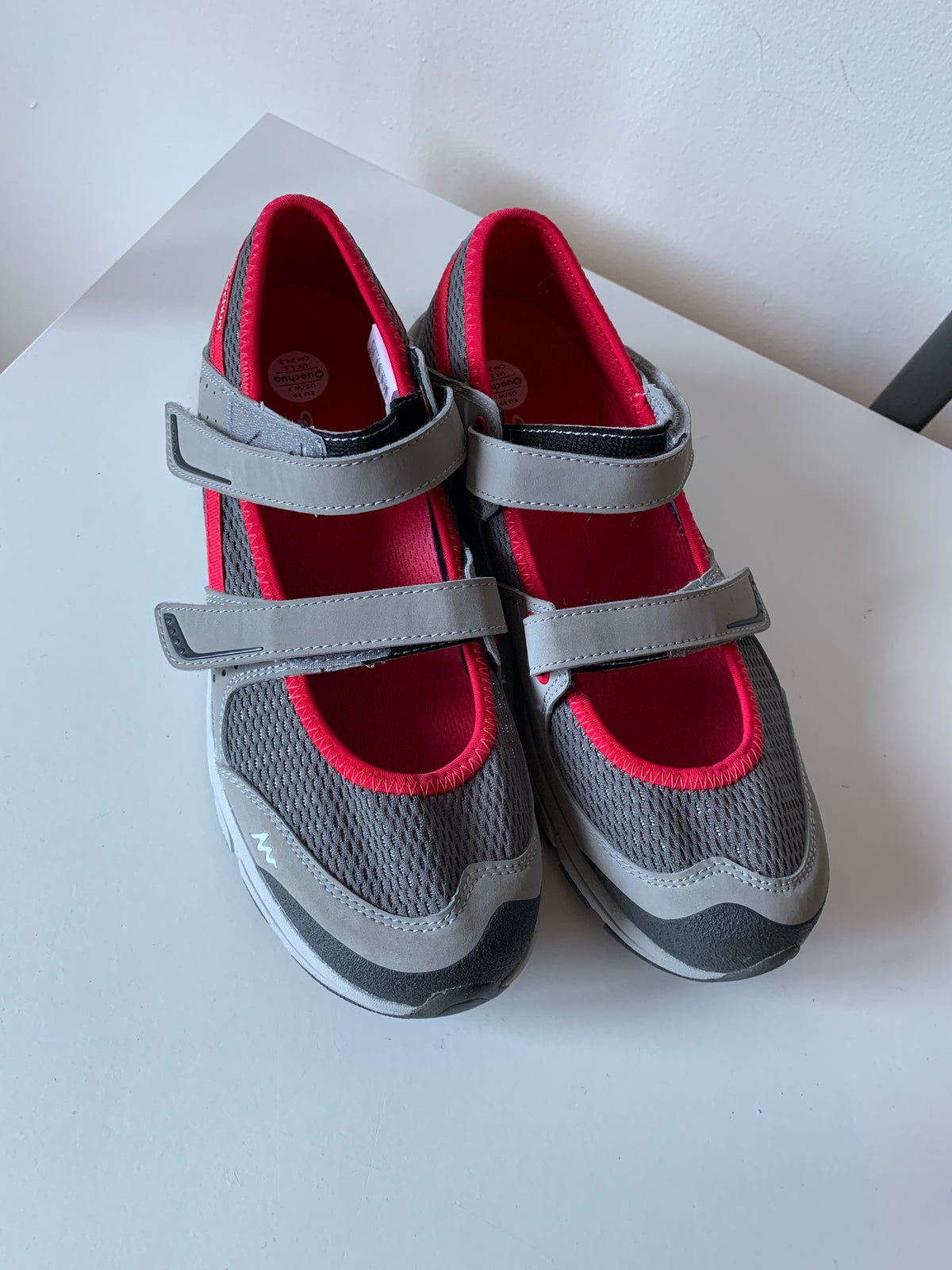 Quechua sportschoenen 39 - nieuw 💸