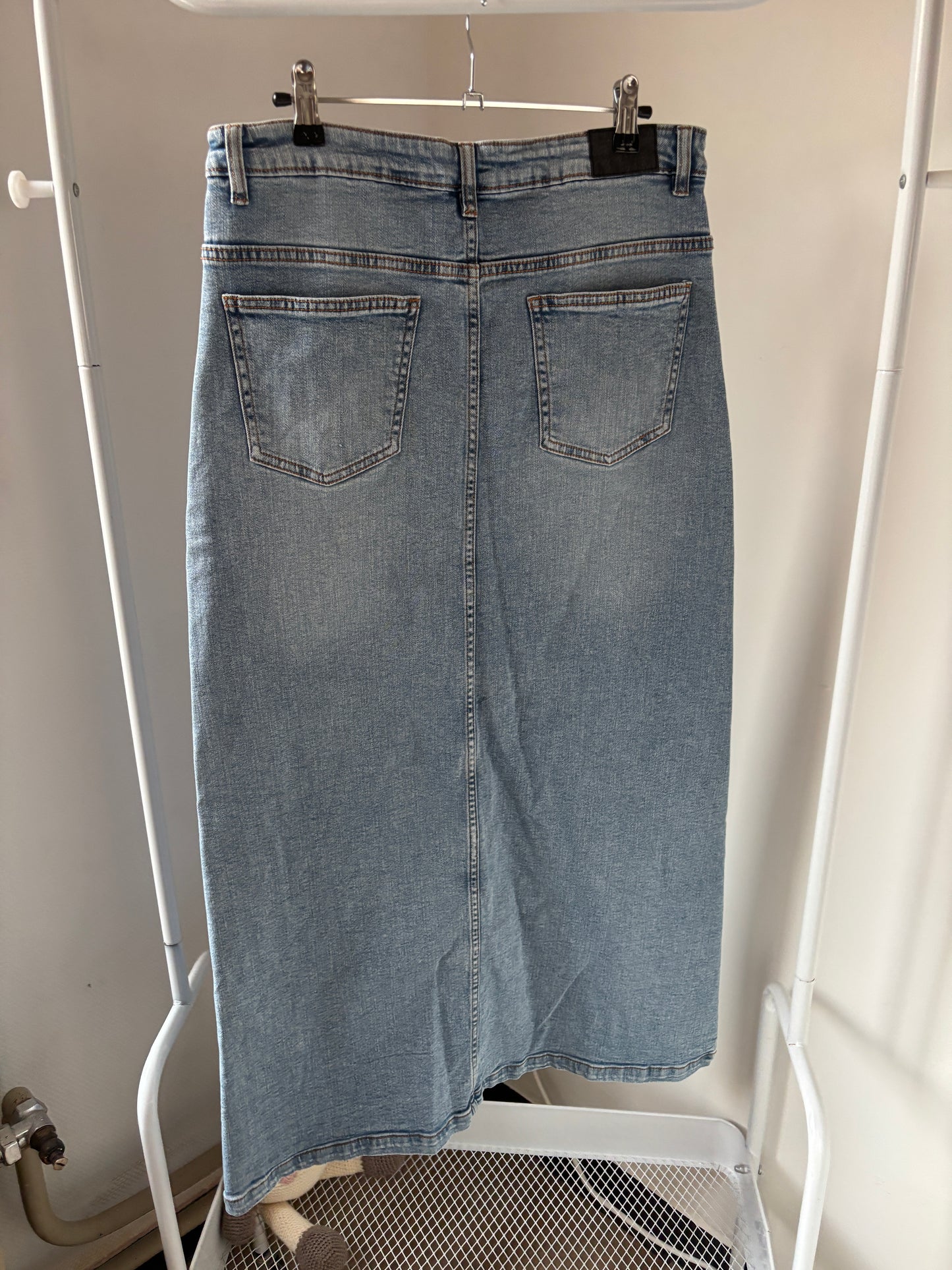 Lichtblauwe halflange jeansrok