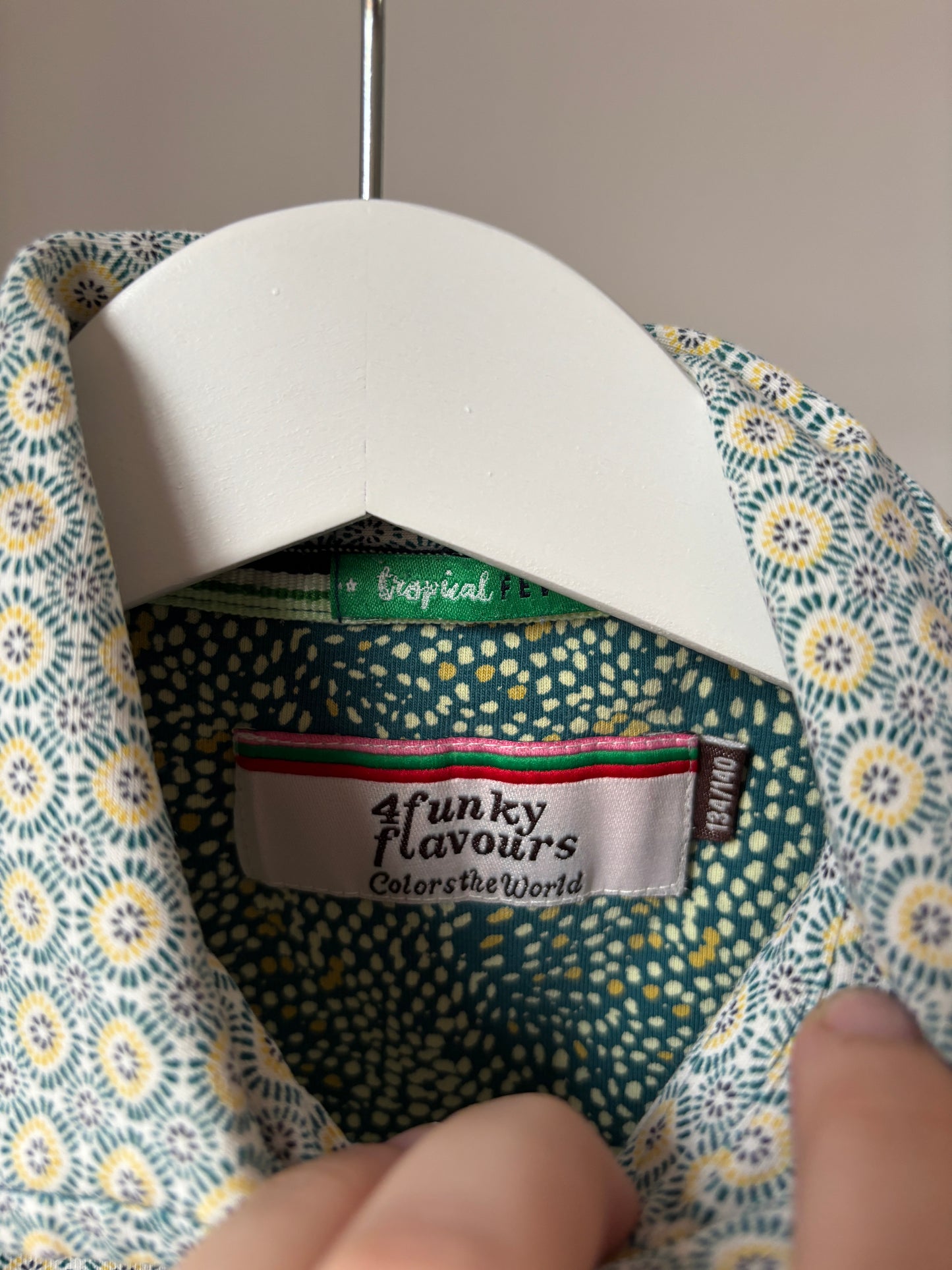 Hemdje met korte mouwen