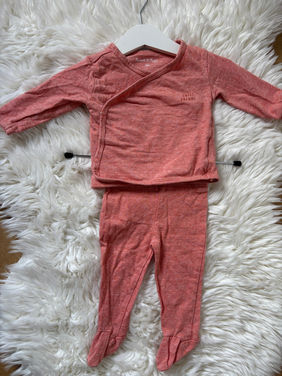 Koraalkleurige pyjama | Zeeman | 56