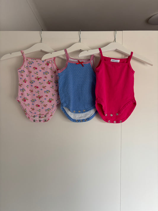 Bundel rompers zonder mouwen (3)