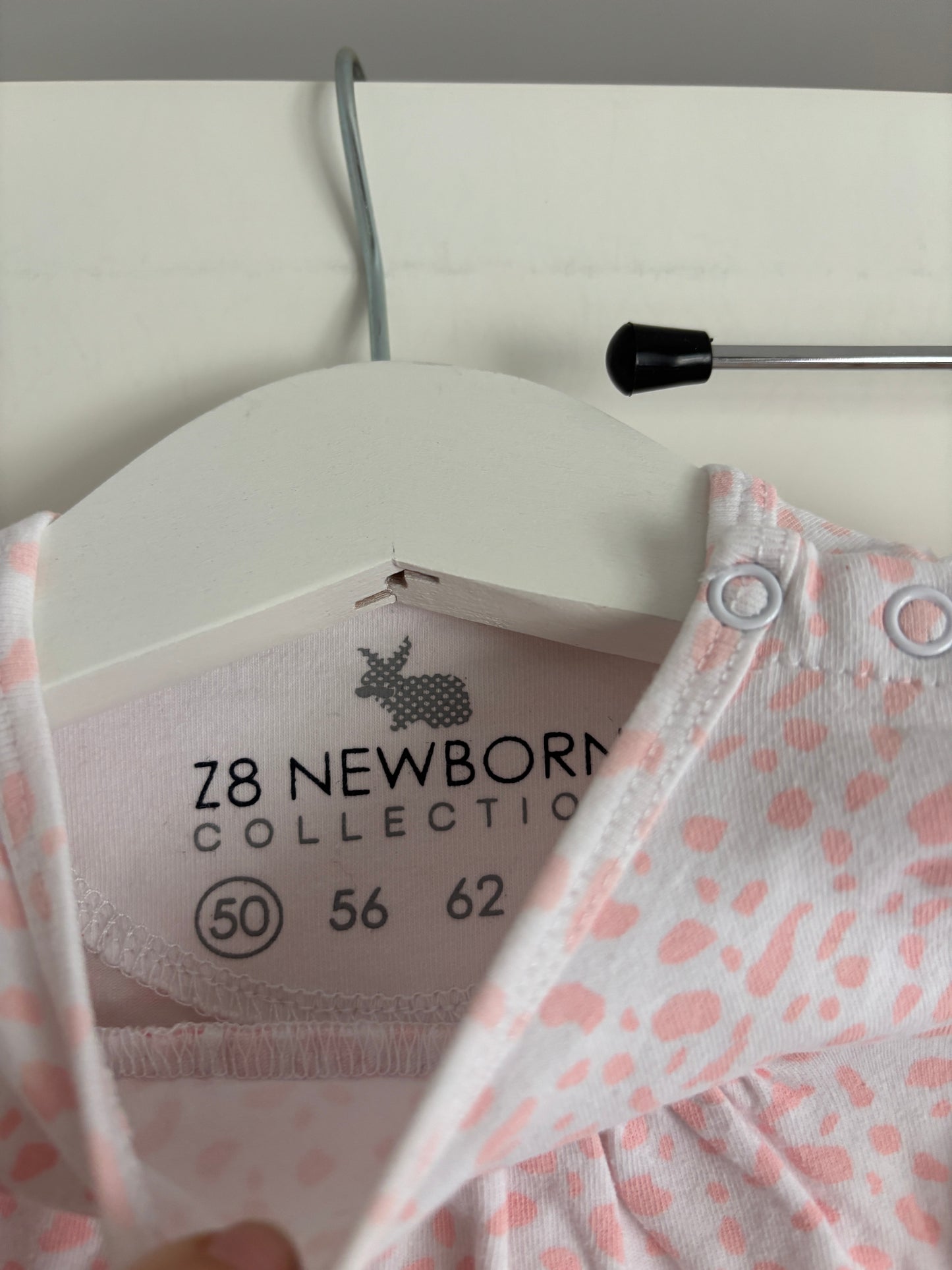 3-delige set: muts, jurkje en legging