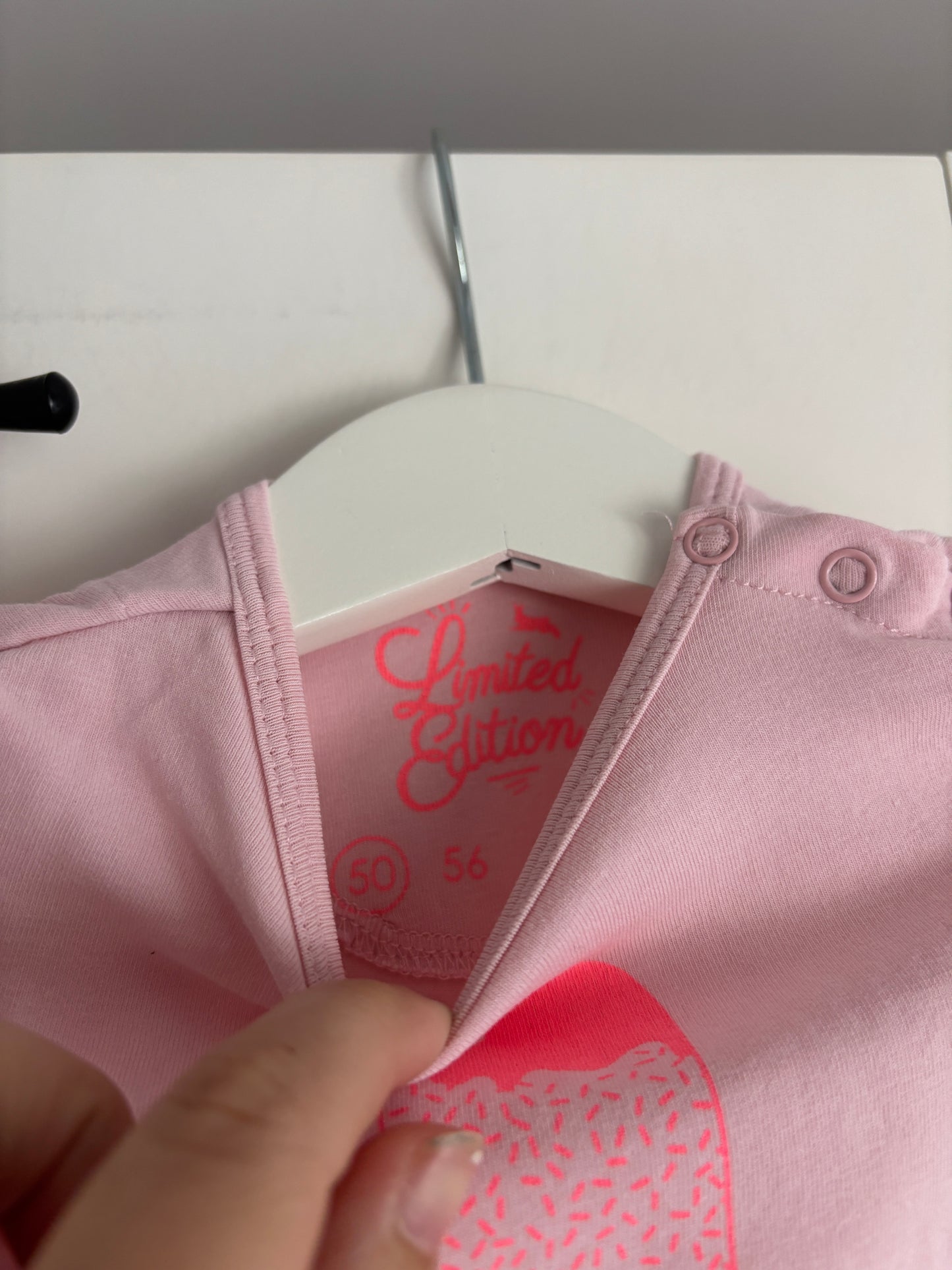 Set: longsleeve en gestreepte broek