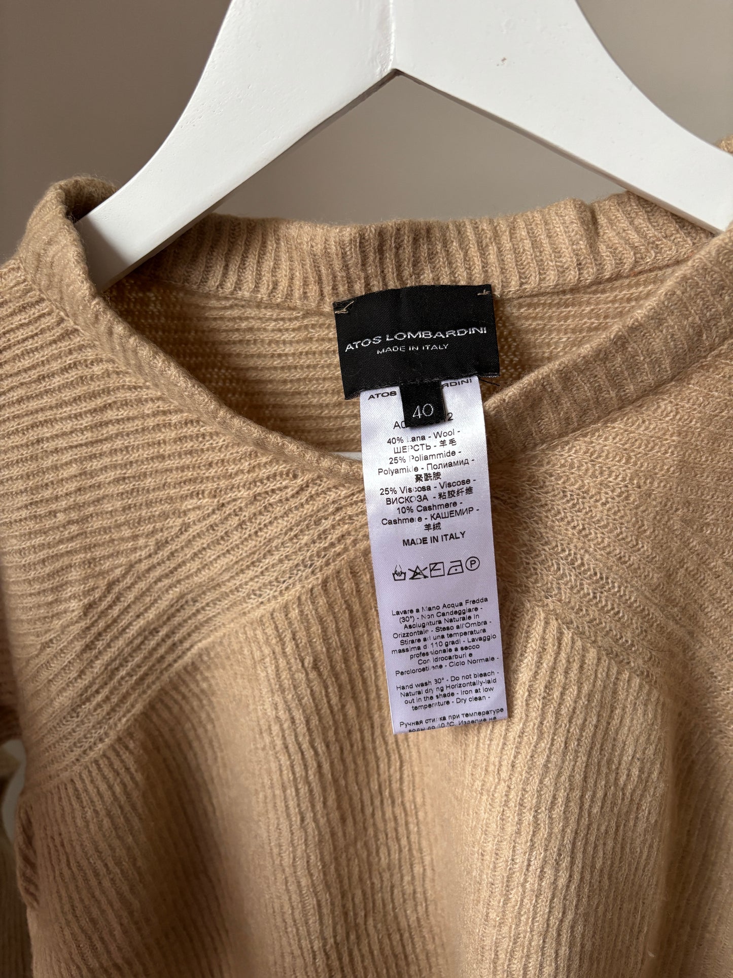 Beige trui