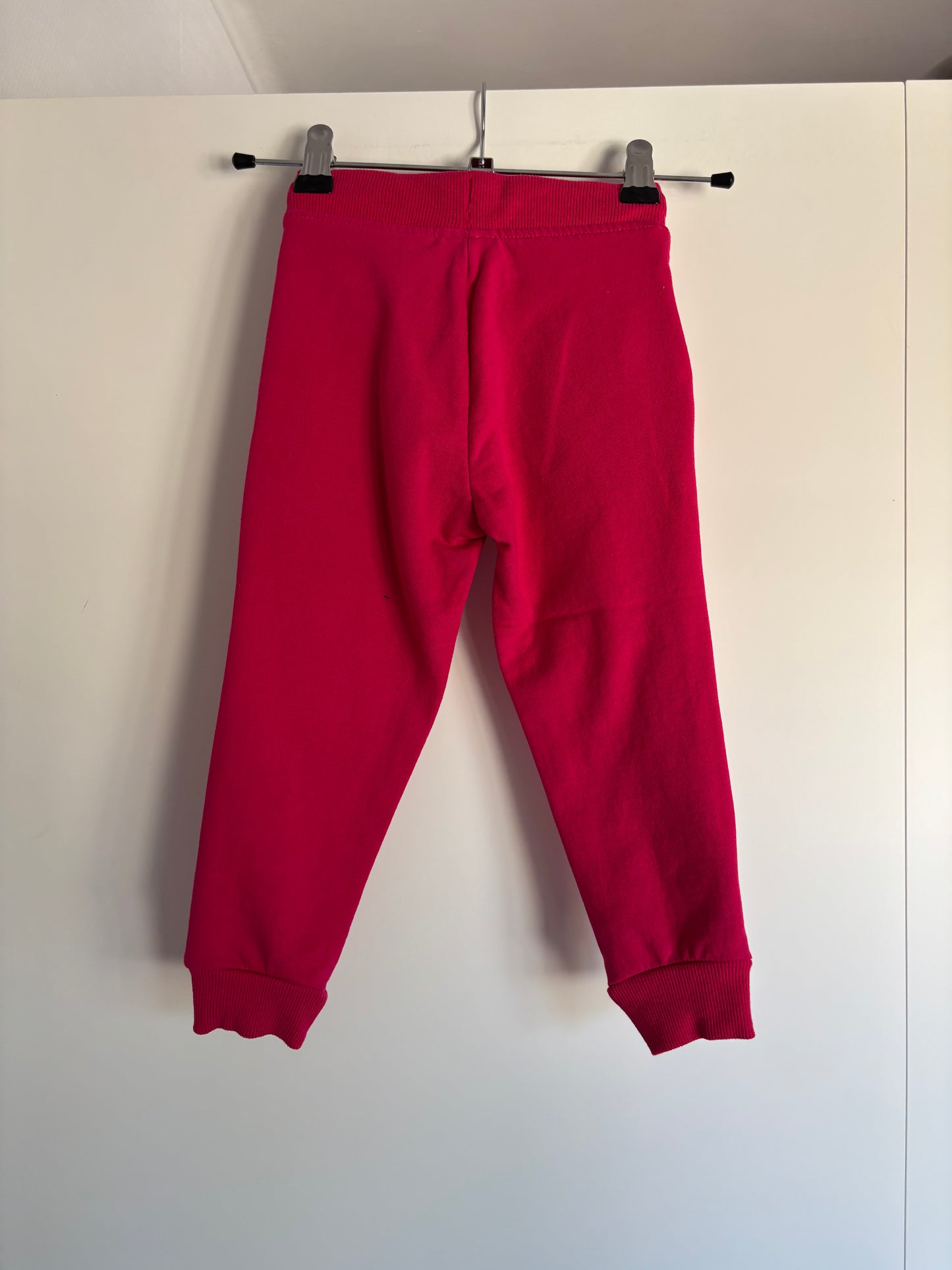 Roze joggingbroek
