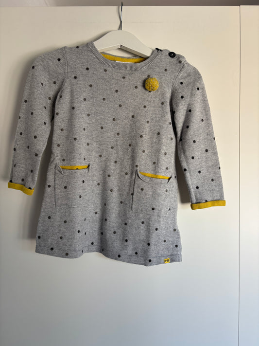 Grijze gestippelde jurk