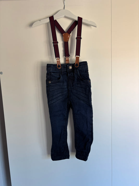 Jeansbroek met bretellen