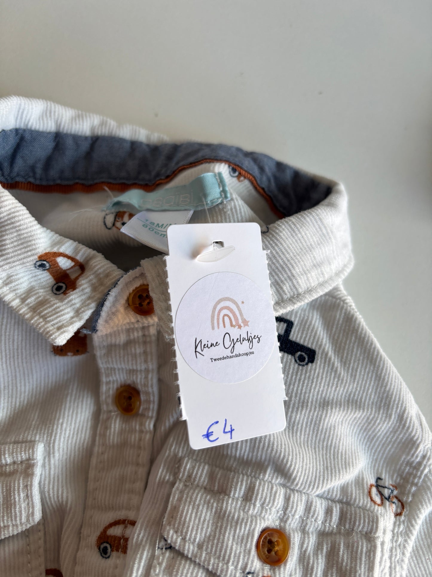 Wit ribfluwelen hemdje