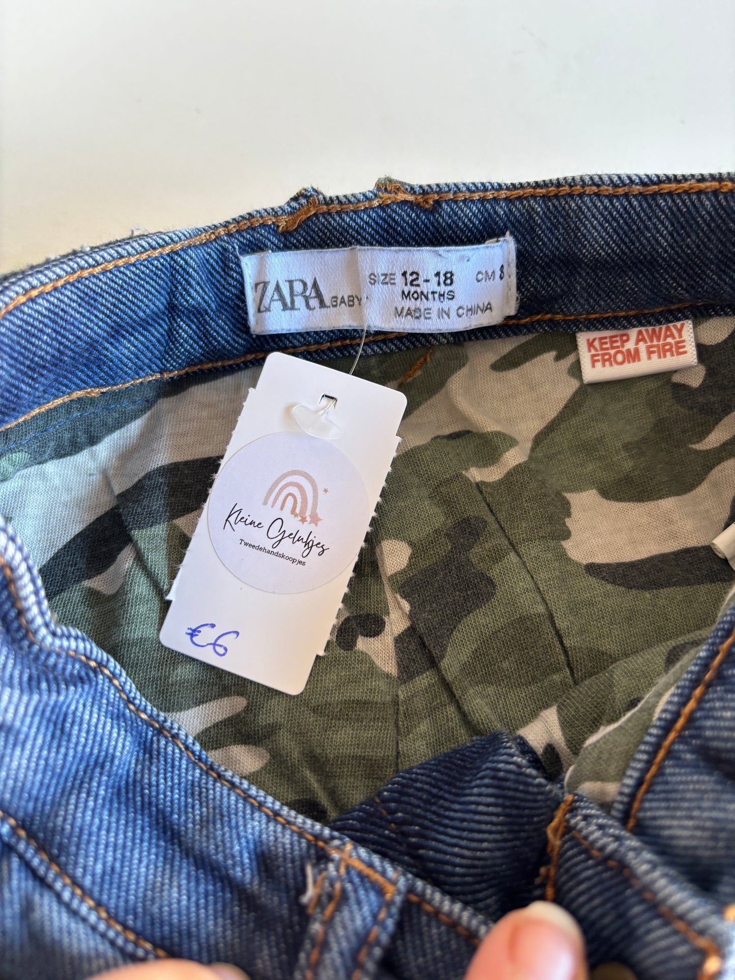 Donkerblauwe jeansbroek