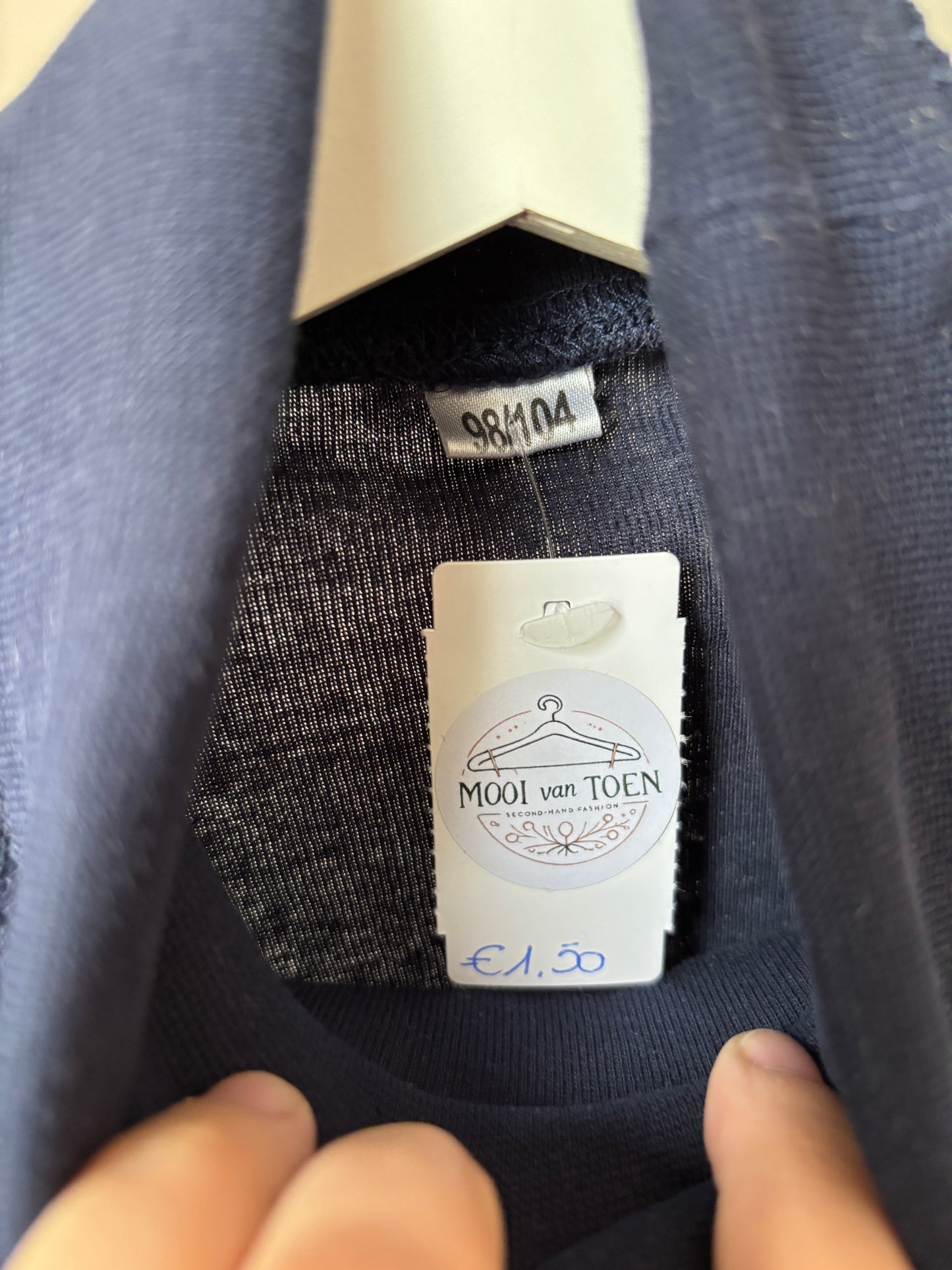 Marineblauwe longsleeve met rolkraag