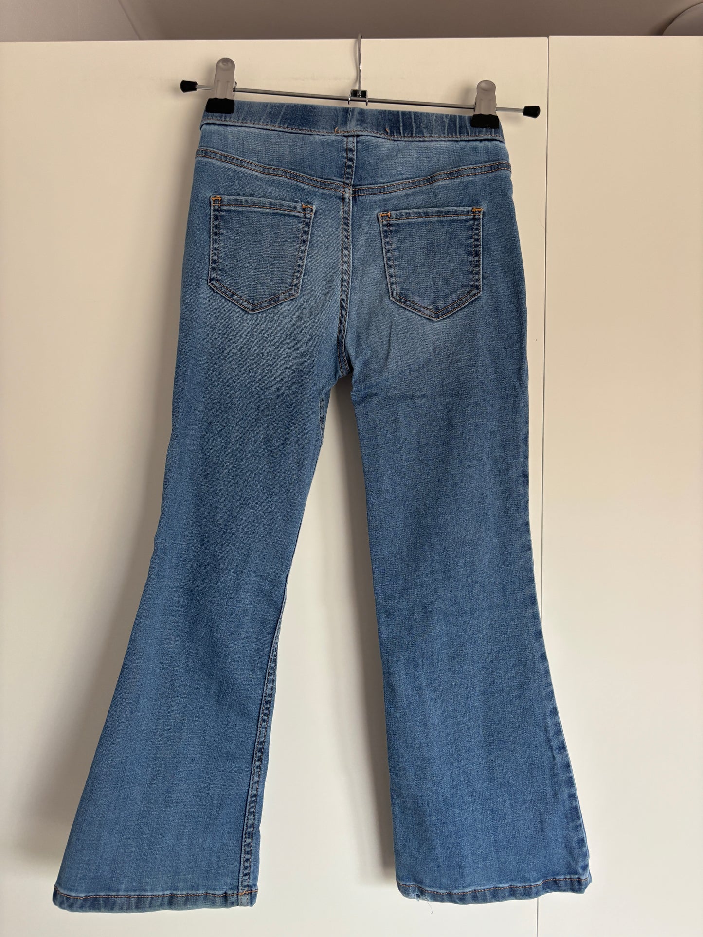 Lichtblauwe flared jegging