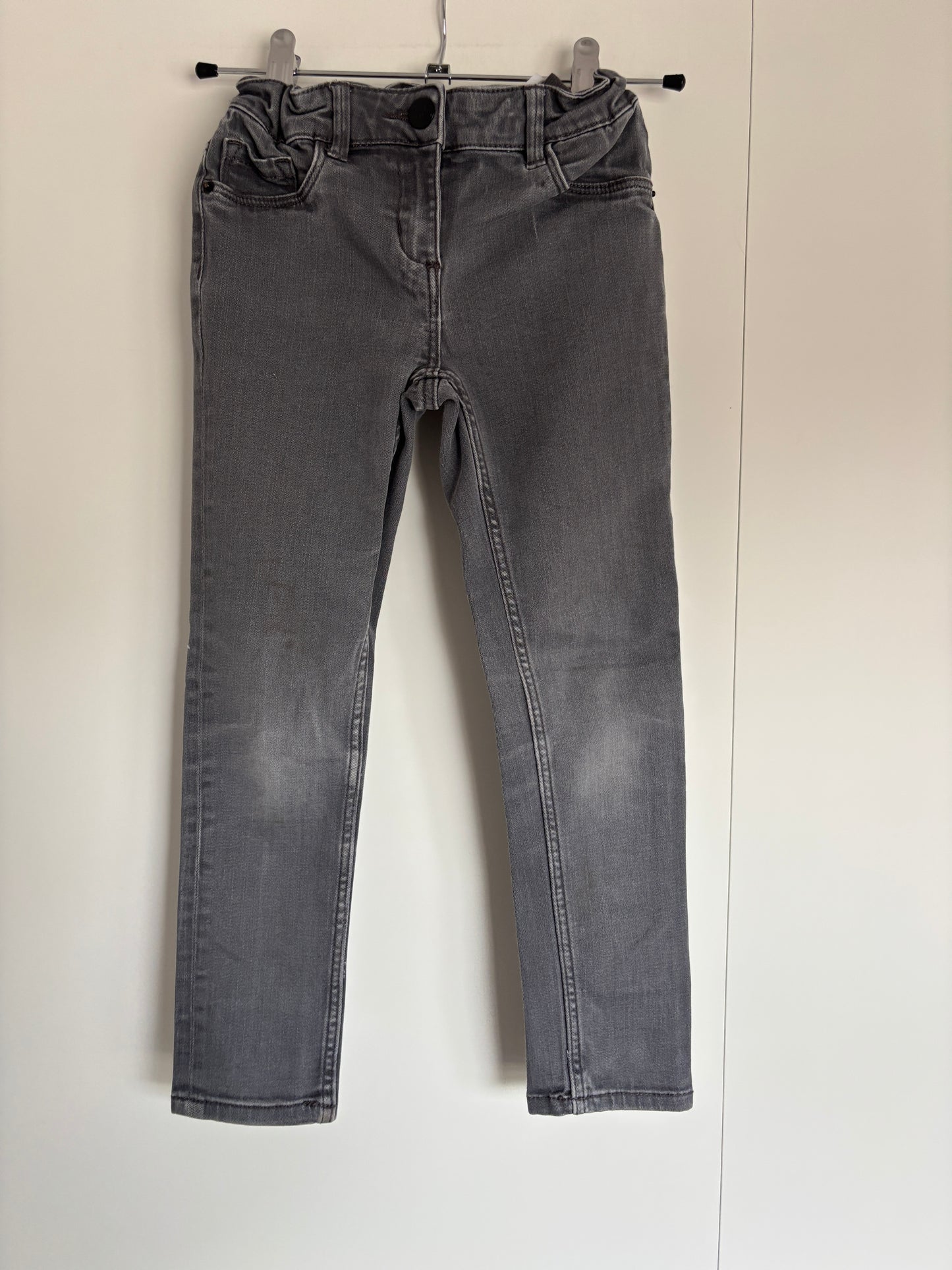 Donkergrijze jeansbroek