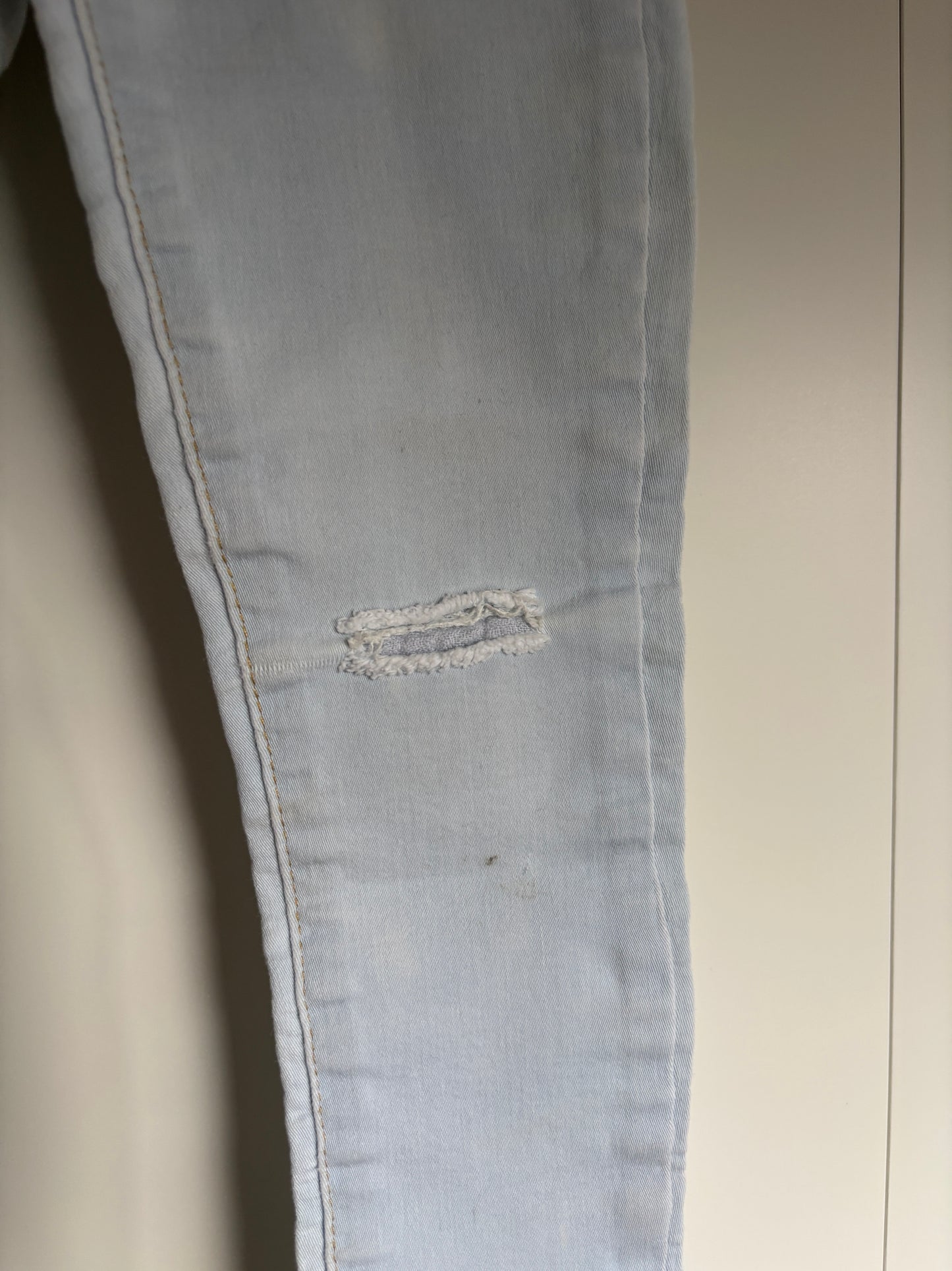 Lichtblauwe jeansbroek