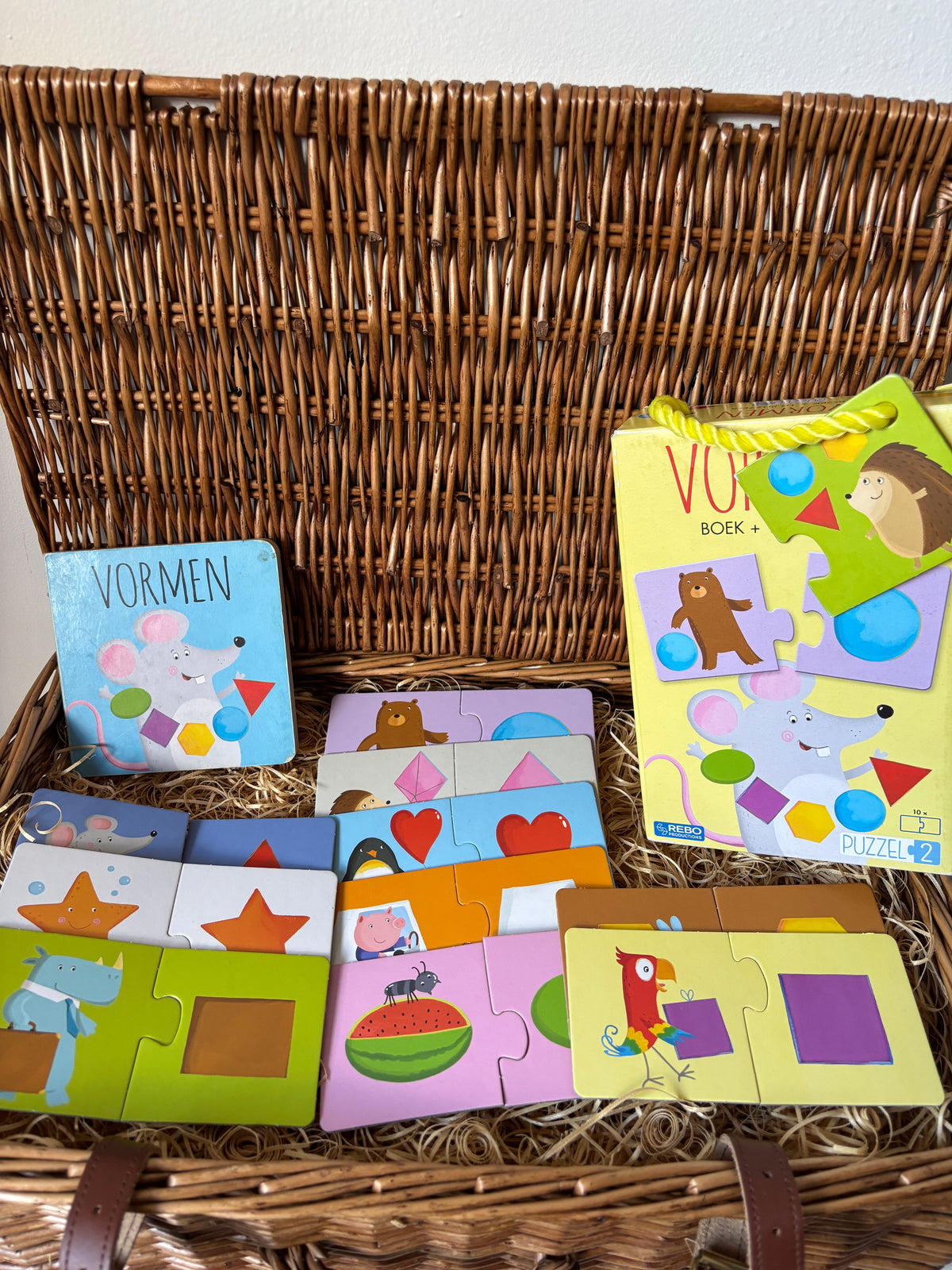 Vormen puzzelboek | Rebo | 2+