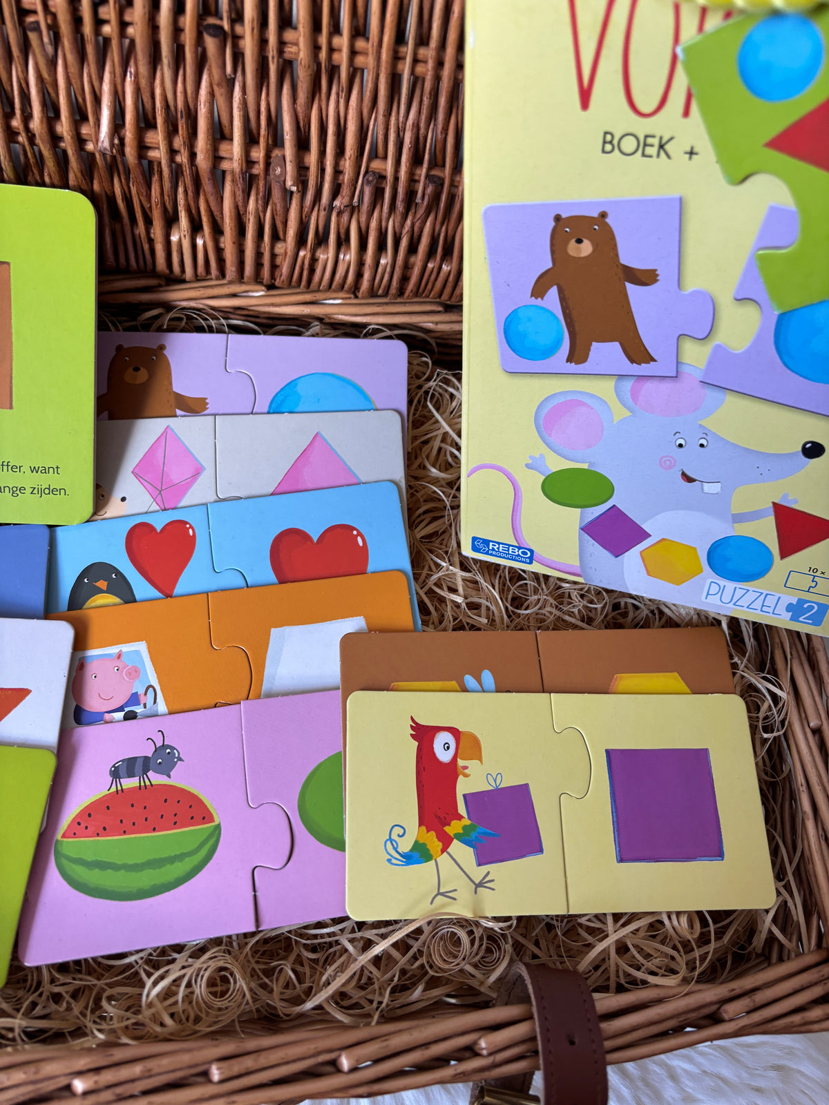 Vormen puzzelboek | Rebo | 2+