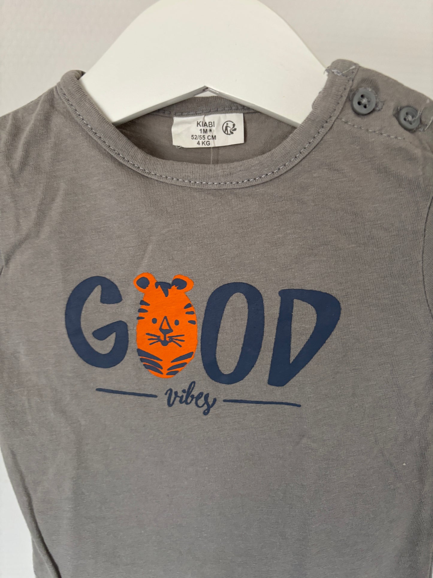 Grijze longsleeve "Good vibes"