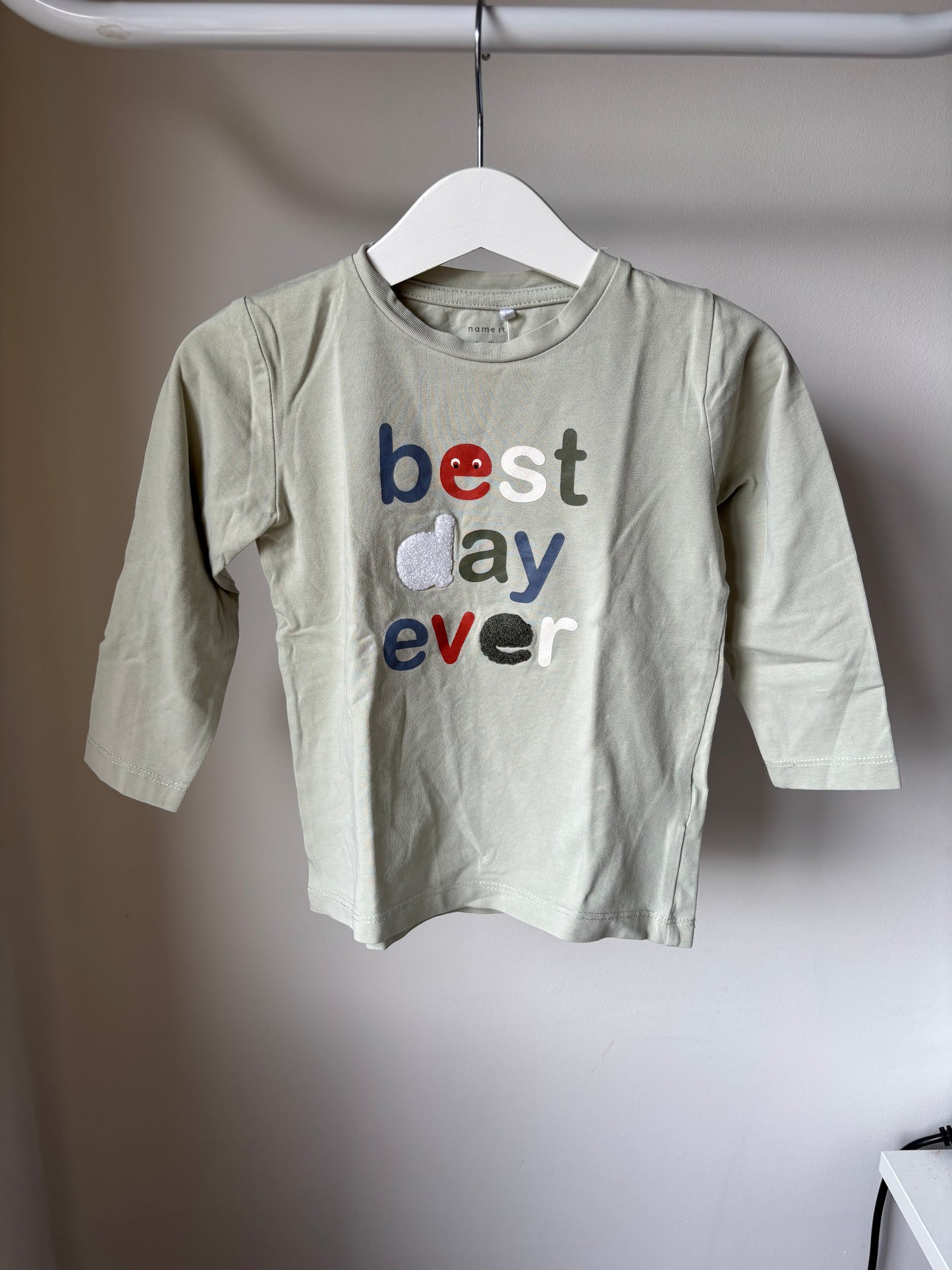 Muntgroene longsleeve