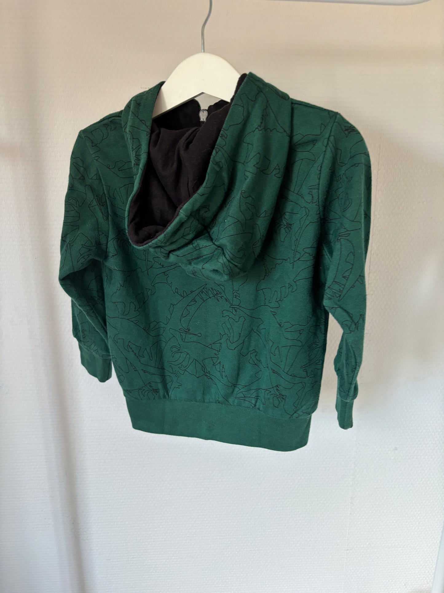 Groene vest met capuchon
