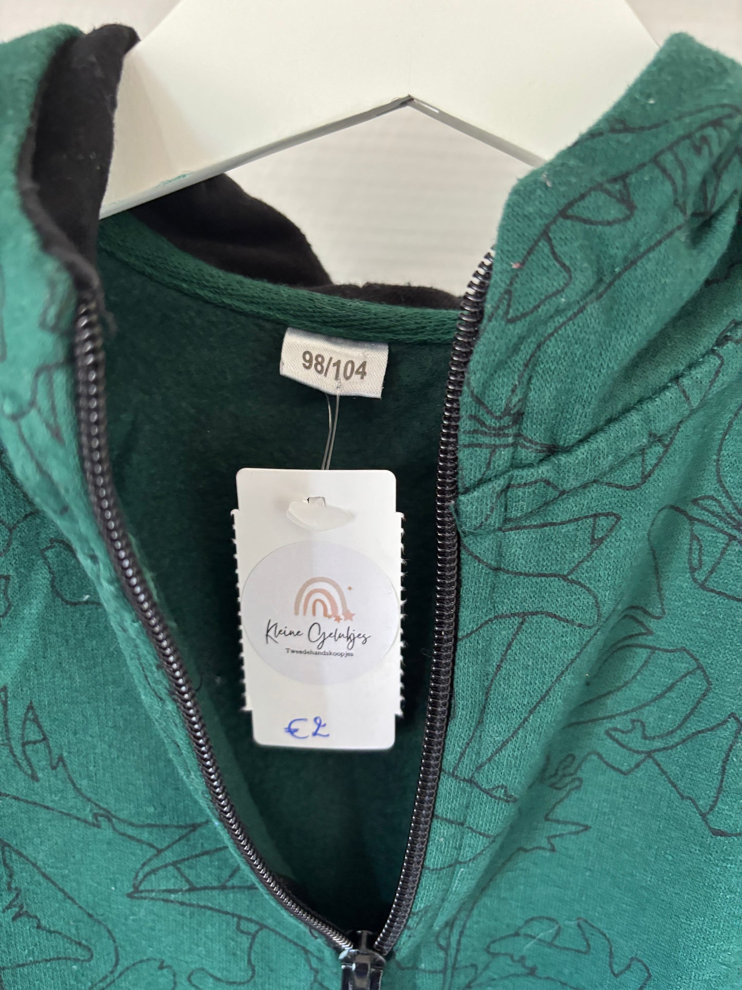 Groene vest met capuchon