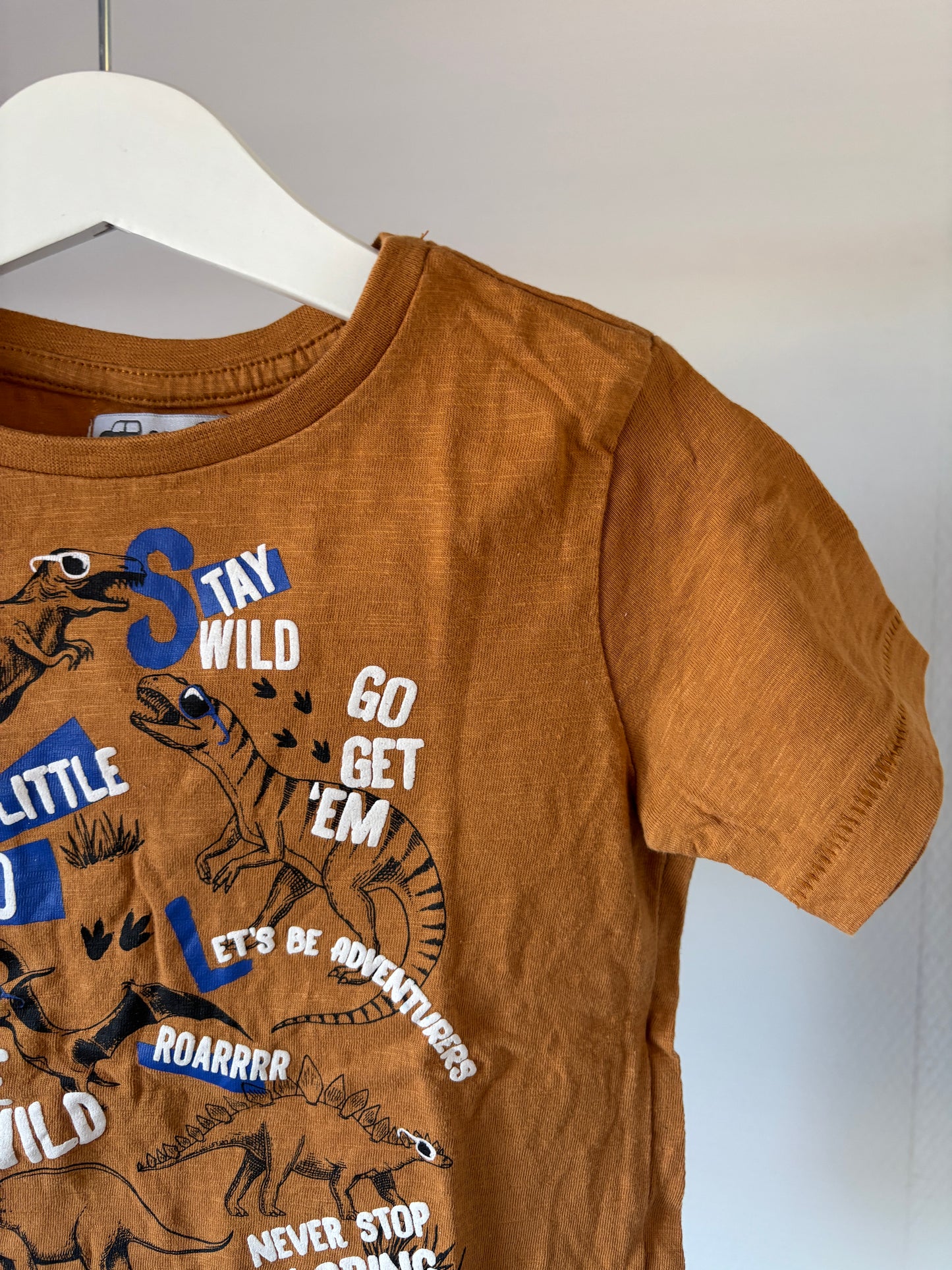 Wibra T-shirt 98 - Nieuwstaat ⚡