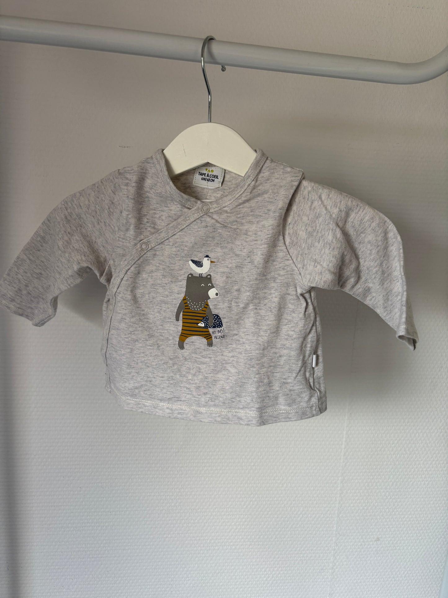 Lichtgrijze overslaglongsleeve