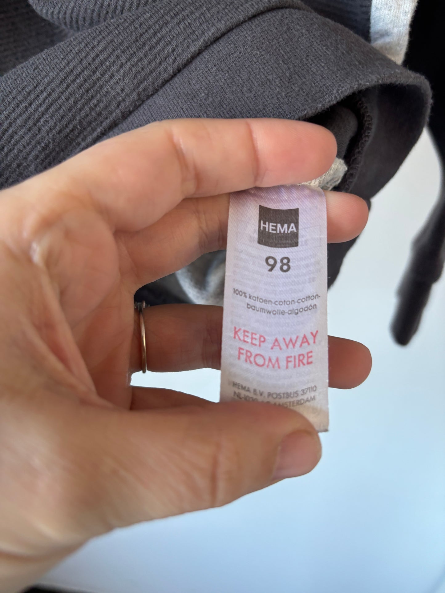 Hema sweater 98 - zeer goede staat 💸