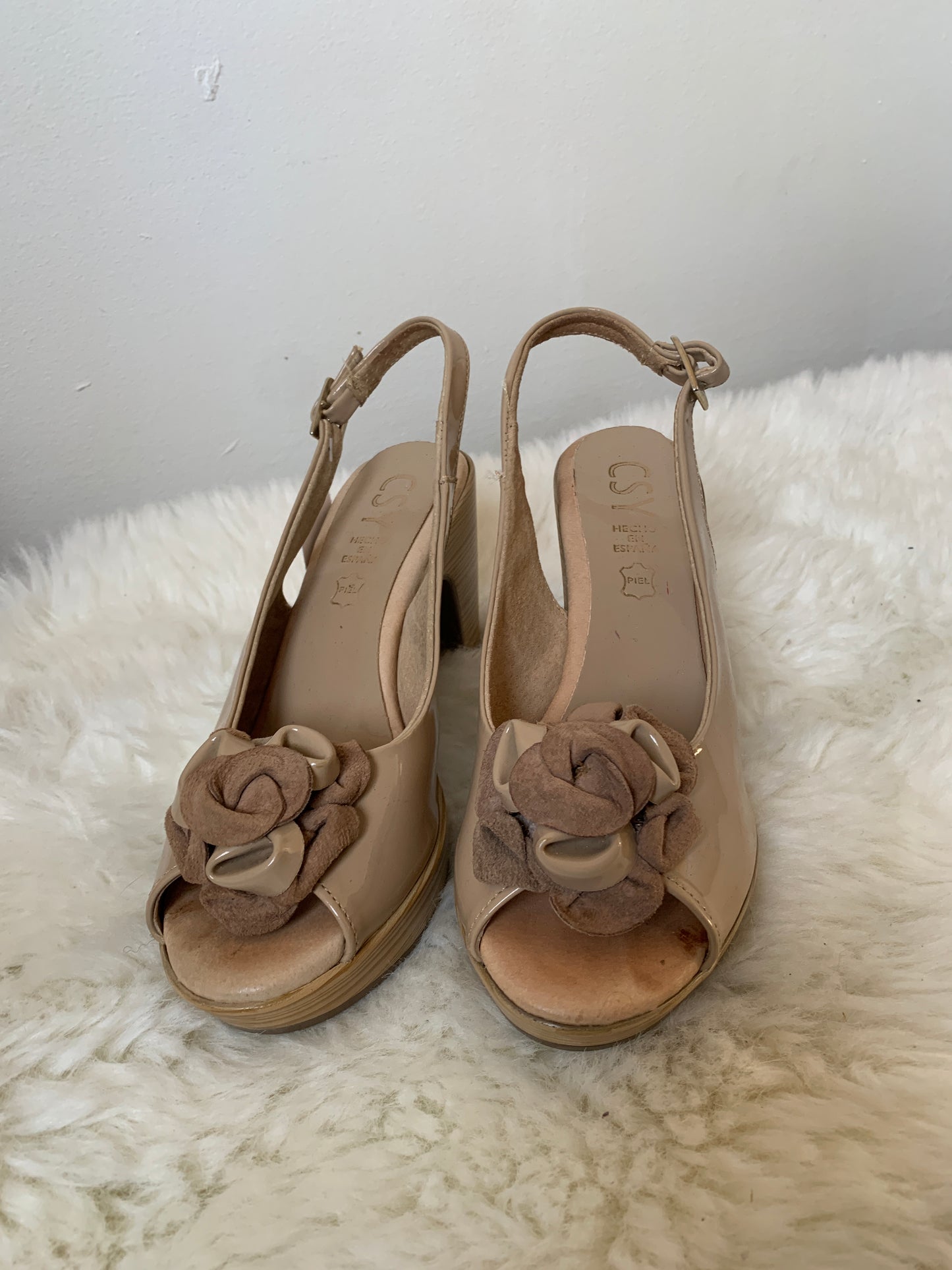 CSY beige pumps 37 - nieuwstaat 💸