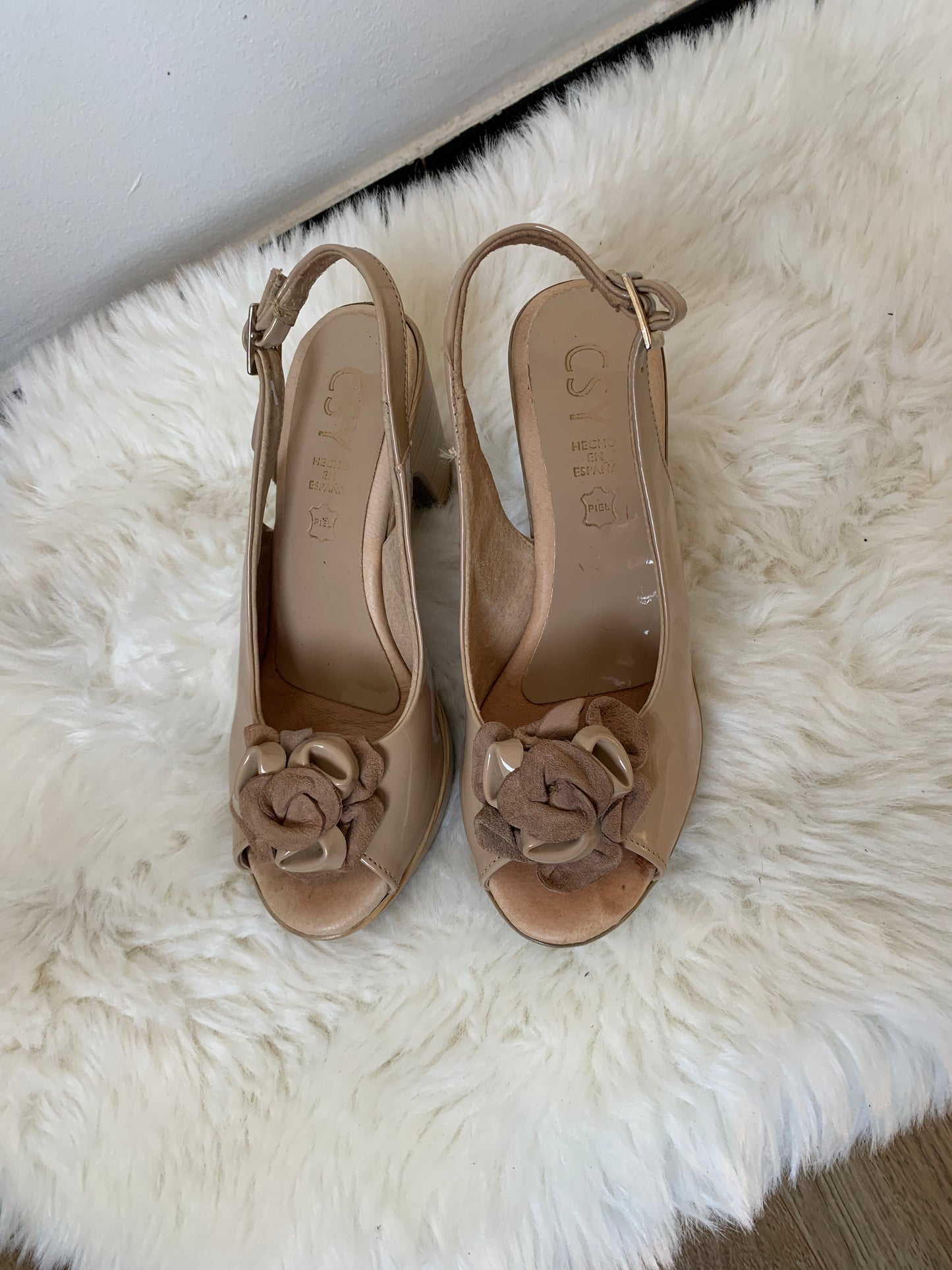 CSY beige pumps 37 - nieuwstaat 💸