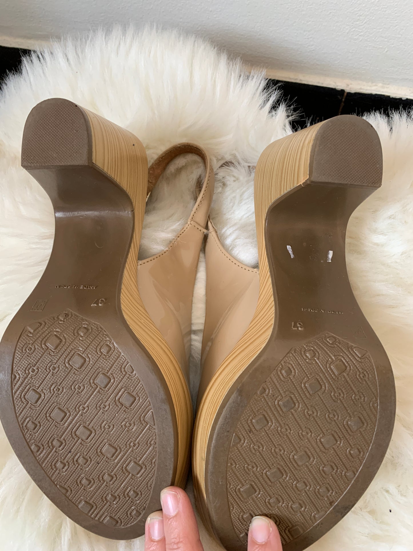 CSY beige pumps 37 - nieuwstaat 💸