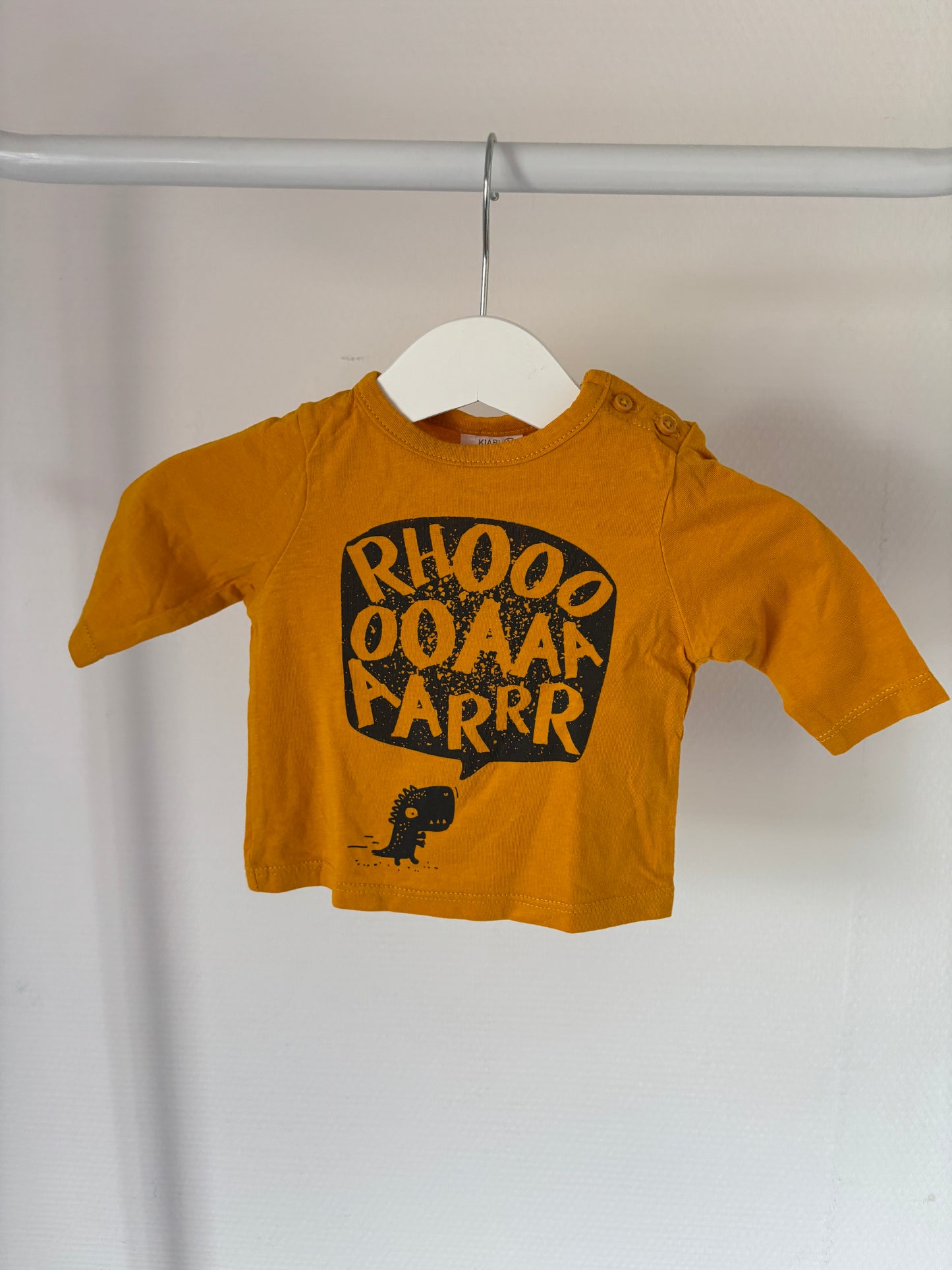 Mosterdgele longsleeve "Rhoar"