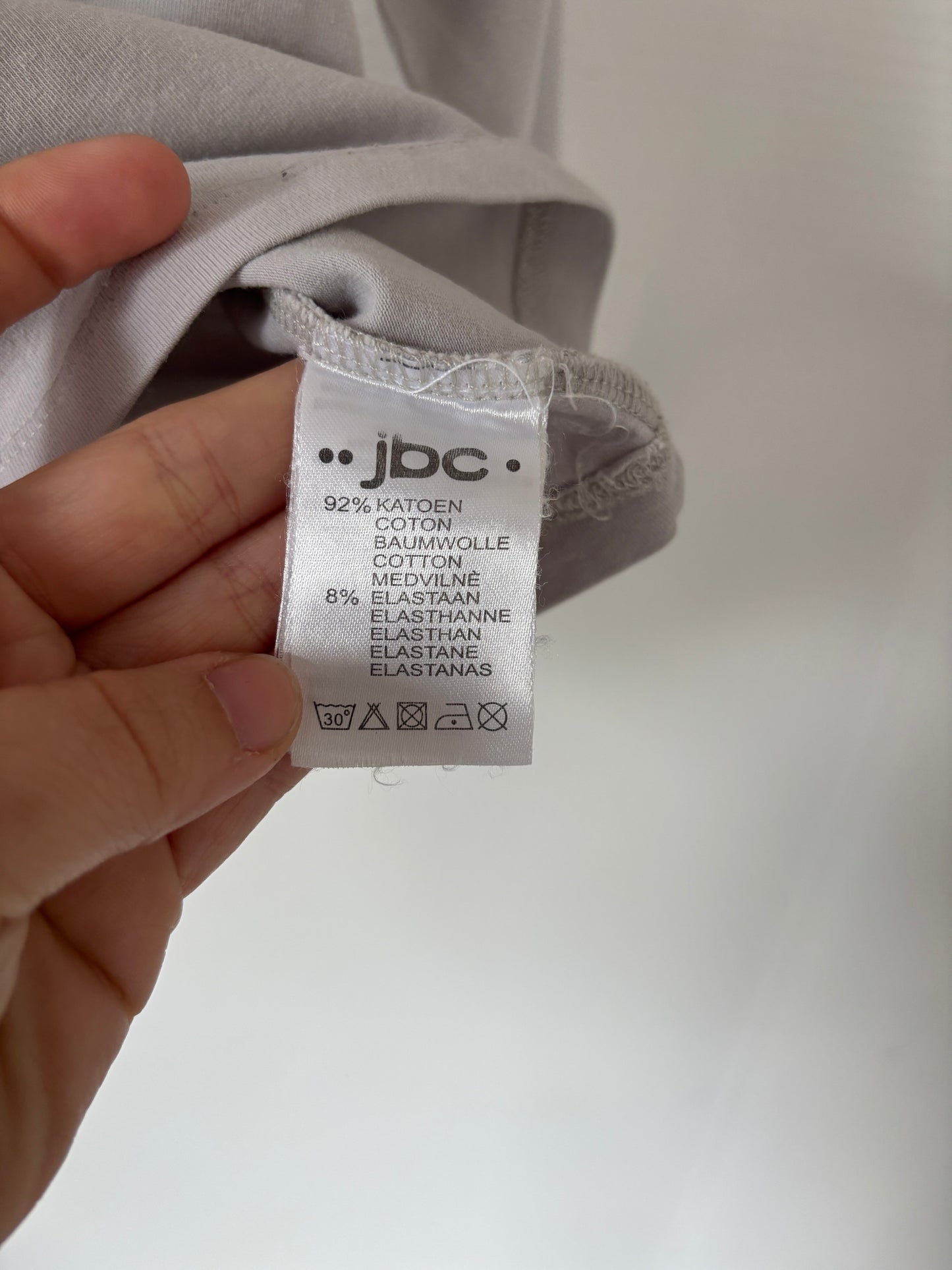 Lichtgrijze longsleeve met bloem