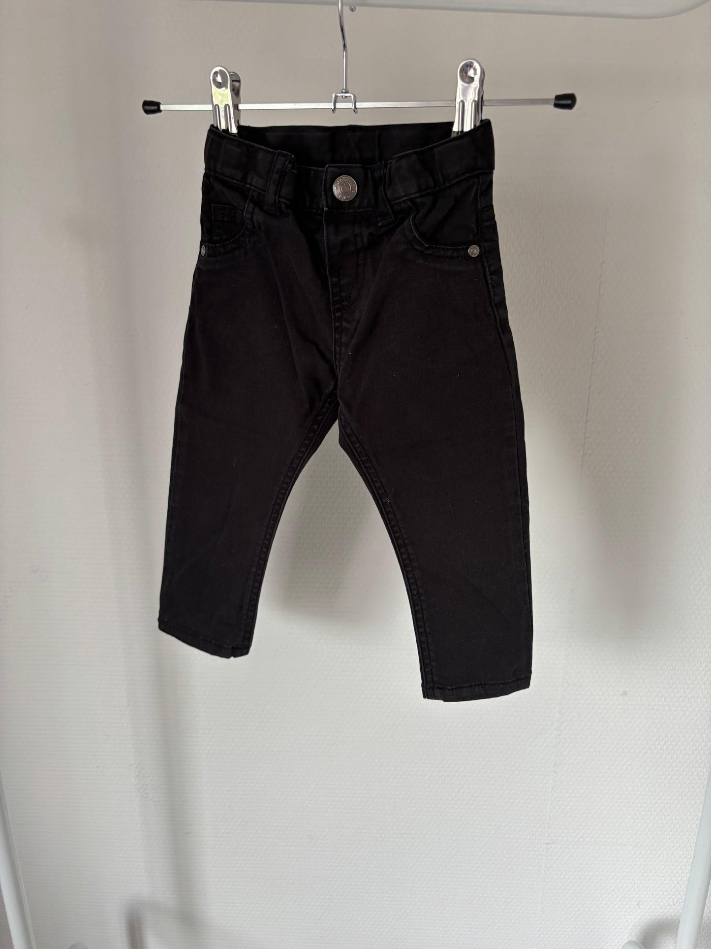 Zwarte jeansbroek