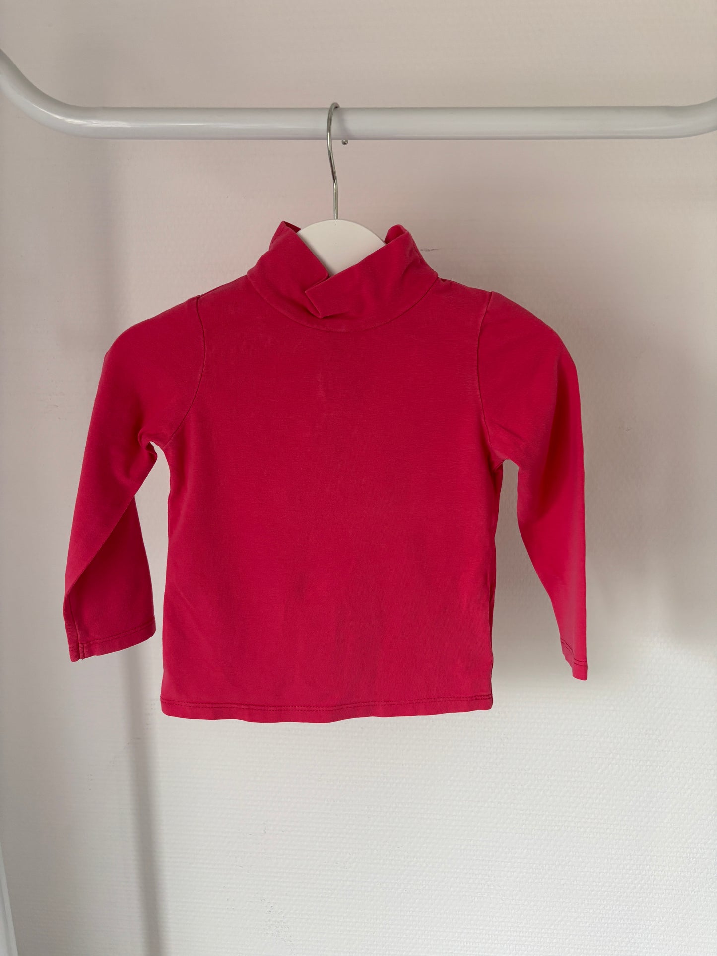 Roze longsleeve met rolkraag