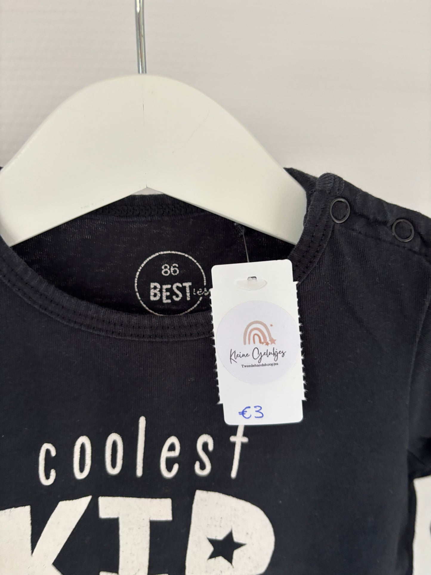 Zwarte longsleeve "Coolest kid ever"