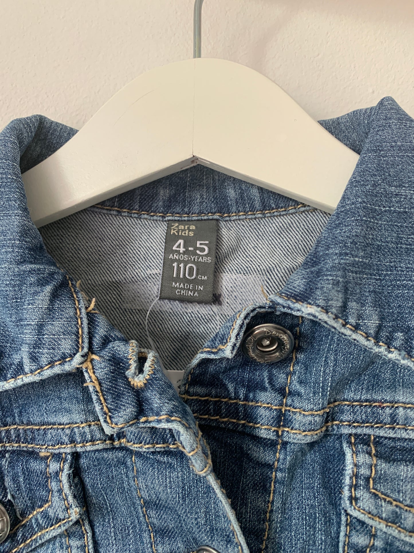 Zara jeansjas 110 - zeer goede staat ⭐