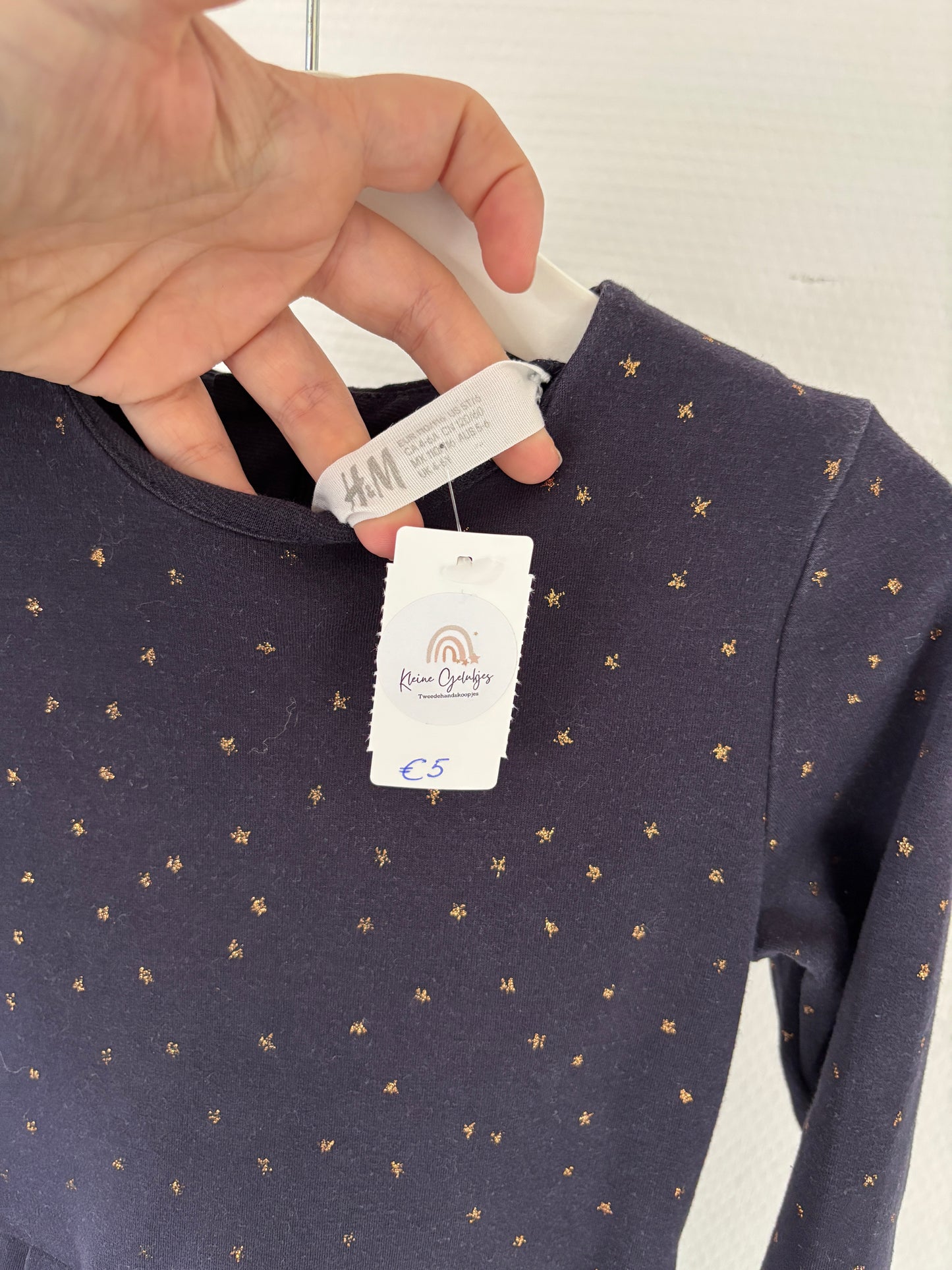 Marineblauw jurkje met sterretjes